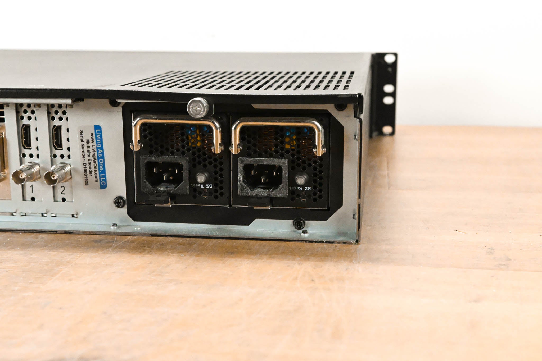 Living As One (Resi) D1000 Multisite Decoder