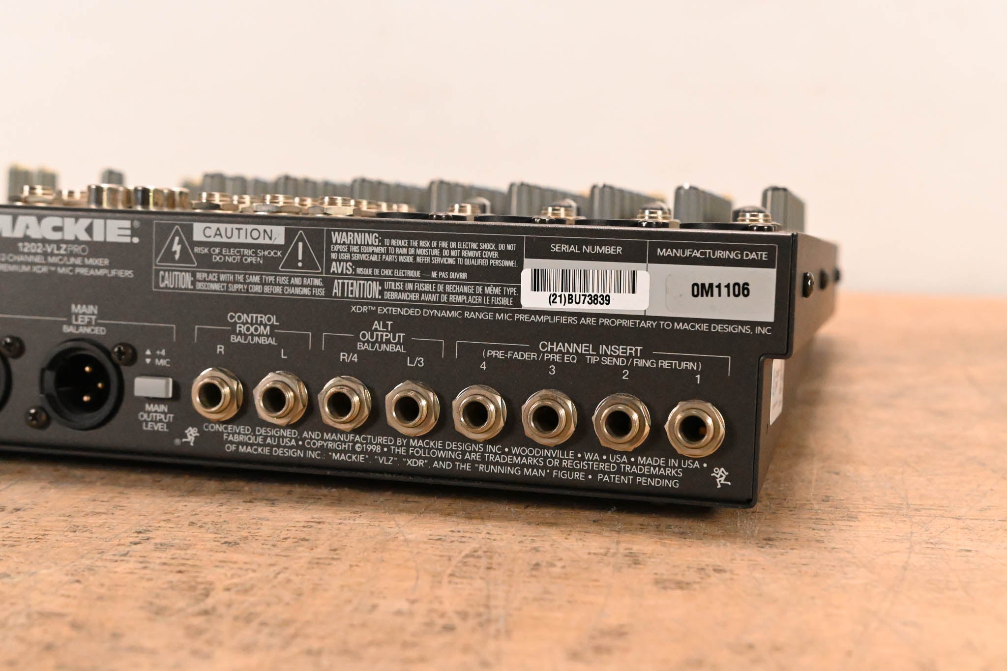 Mackie 1202-VLZ PRO 12-Channel Mic/Line Mixer