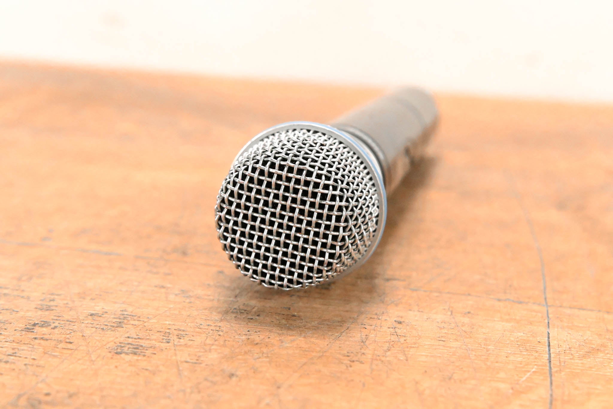 Shure ULX2/BETA87A Wireless Handheld Transmitter - J1 Band: 554-590 MHz