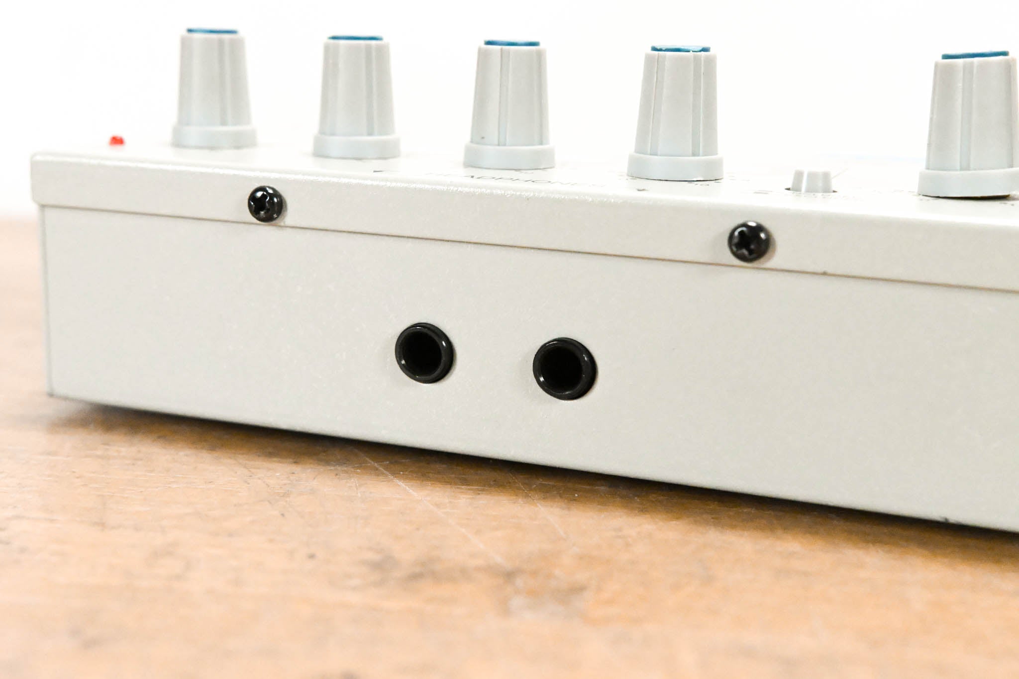 Furman HR-6 6-Channel Headphone Mixing Station