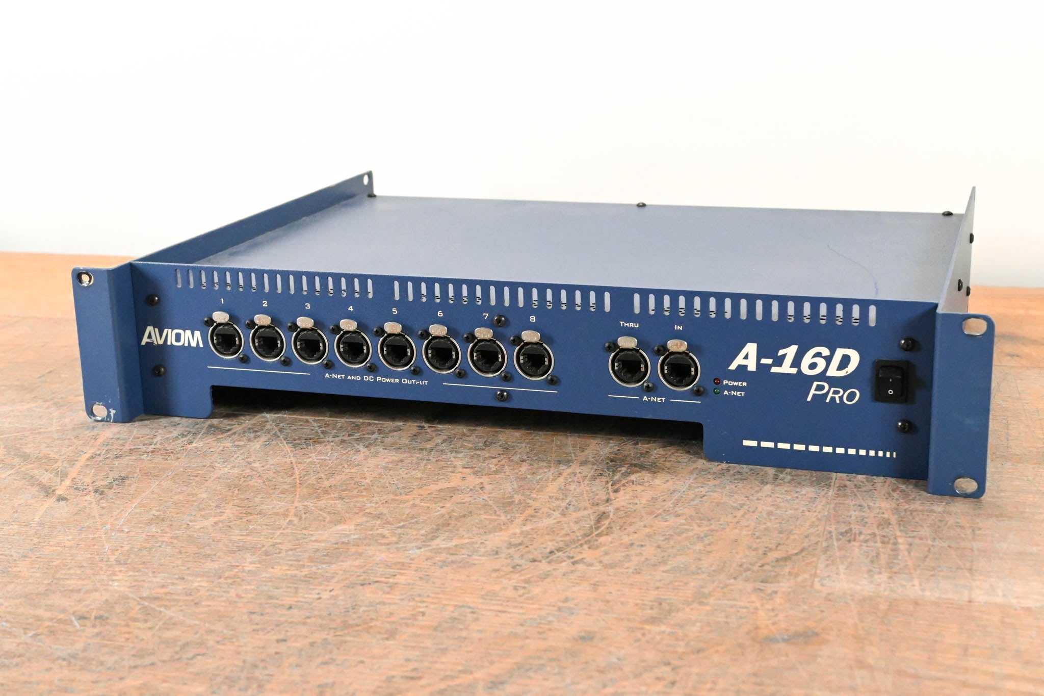 Aviom A-16D Pro A-Net Distributor