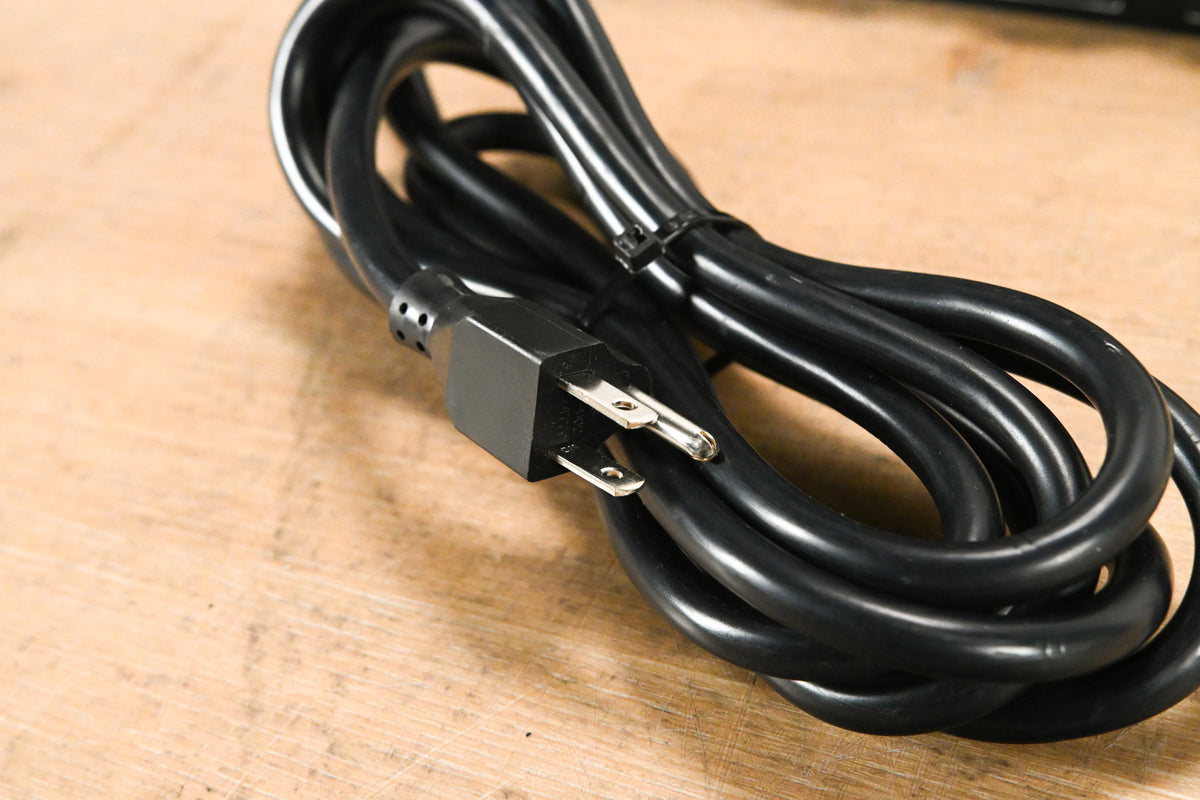 Furman PL-PLUS C 15A Power Conditioner with Voltmeter