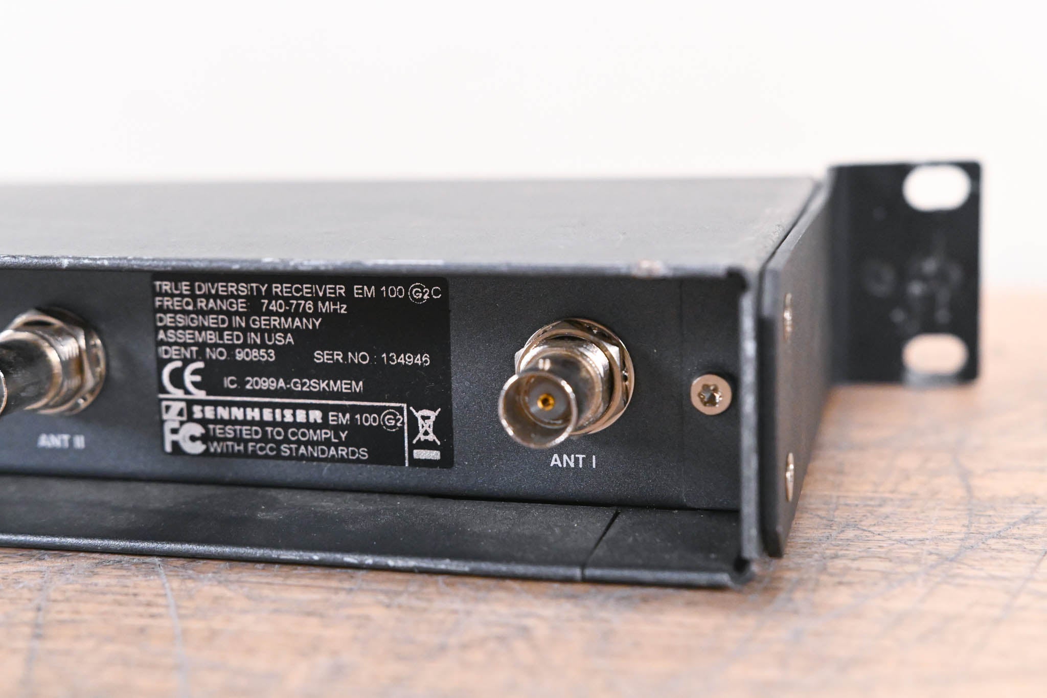 Sennheiser EM 100 G2 Wireless Receiver 740-776 MHz (NO POWER SUPPLY)