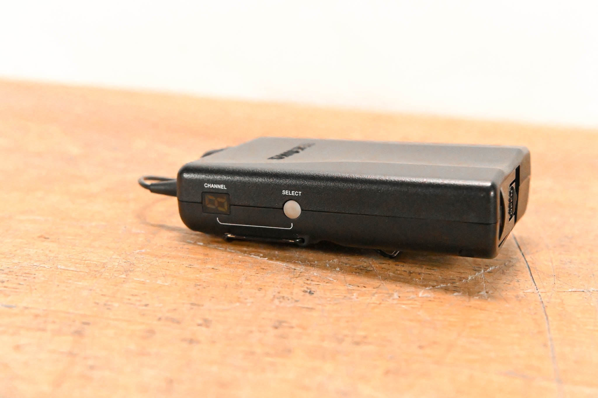 Shure P2R-H2 Wireless Bodypack Receiver - H2 Band: 518-554 MHz