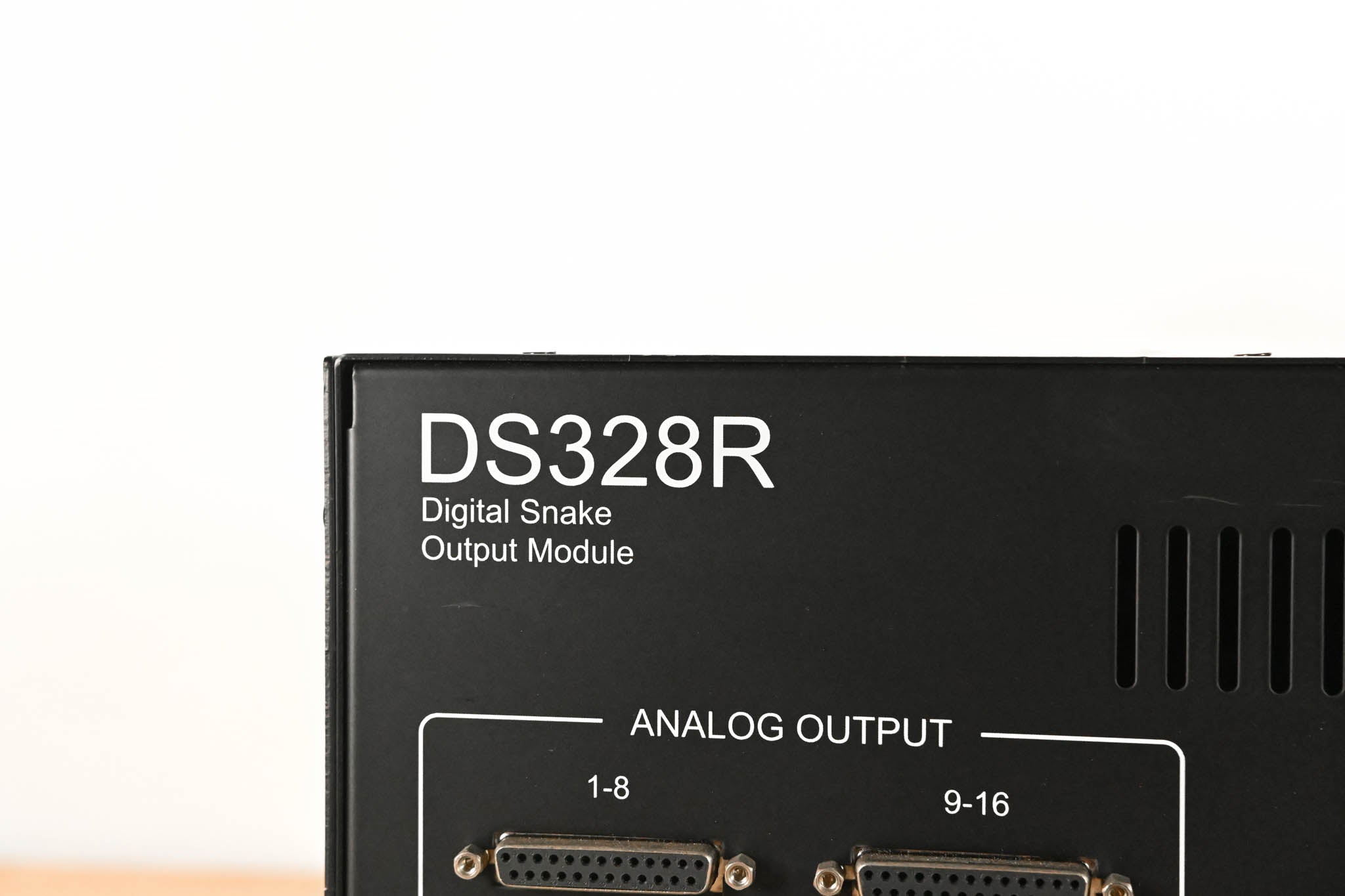 Whirlwind DS328R Digital Snake Output Module