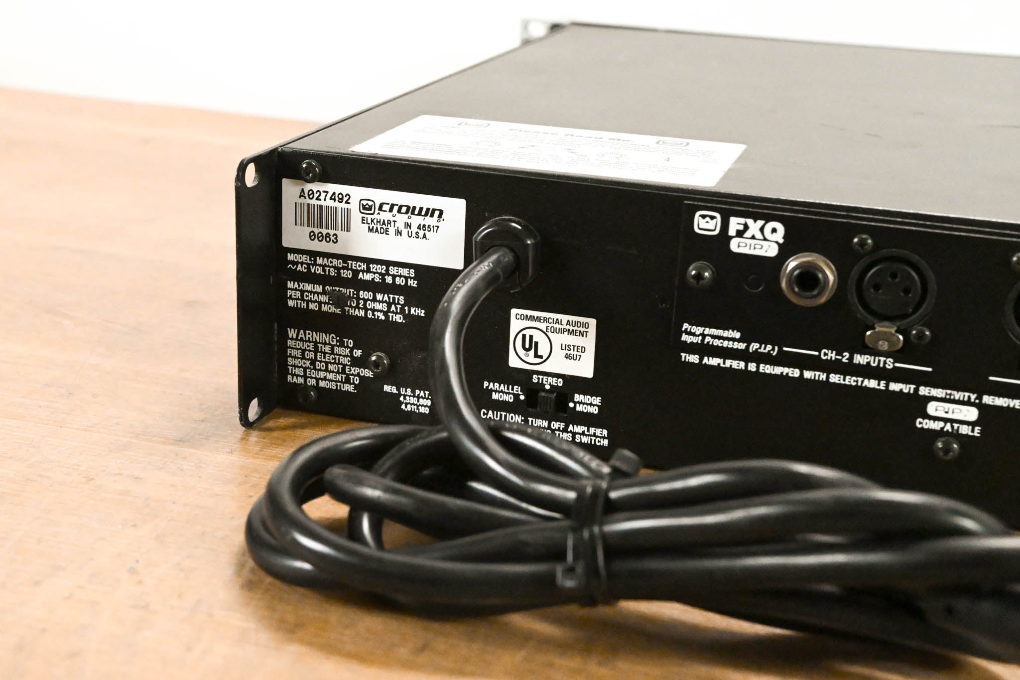 Crown Macro-Tech 1202 2-Channel Power Amplifier