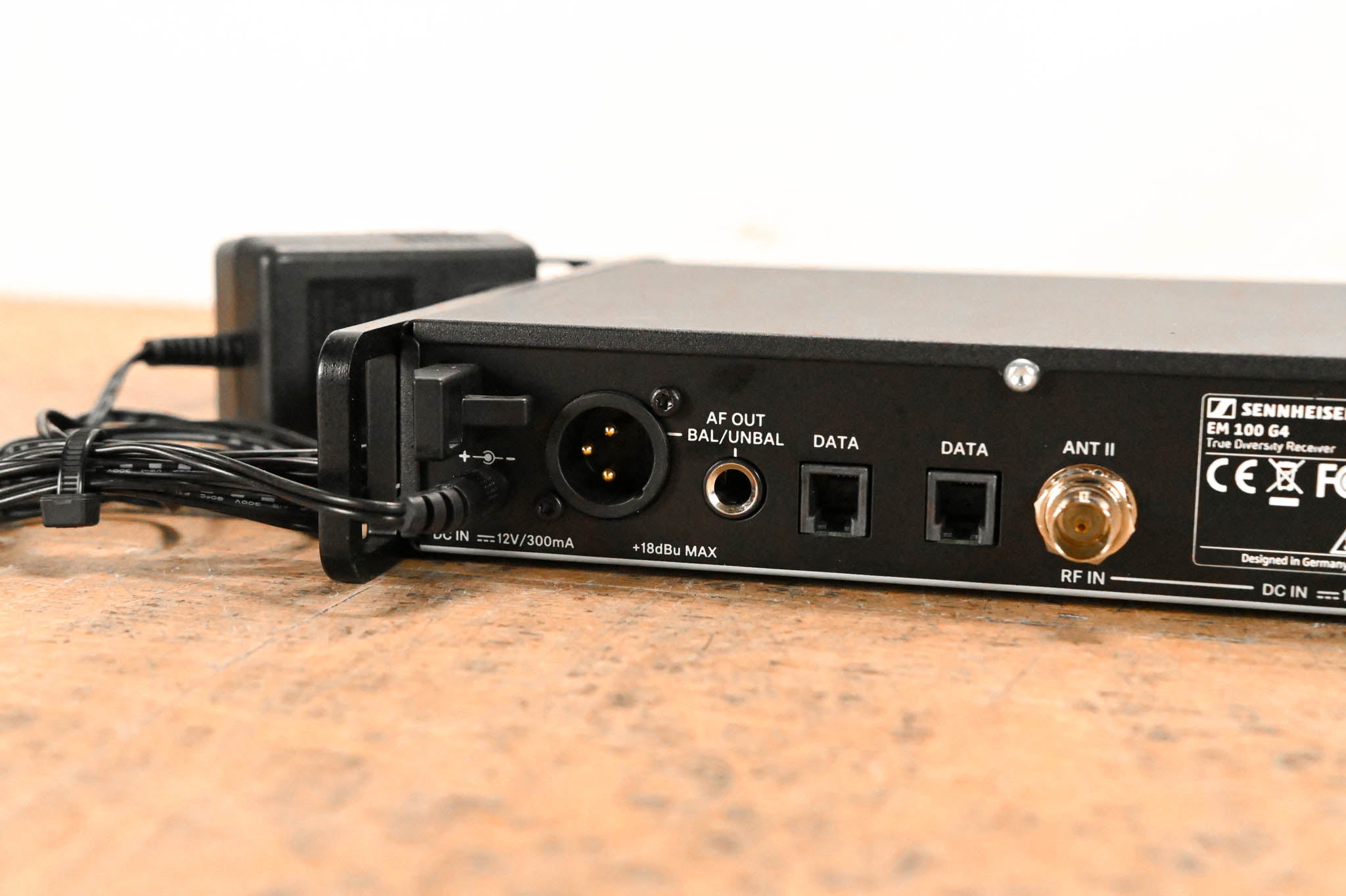 Sennheiser EM 100 G4 Wireless Receiver - A1 Range: 470-516 MHz