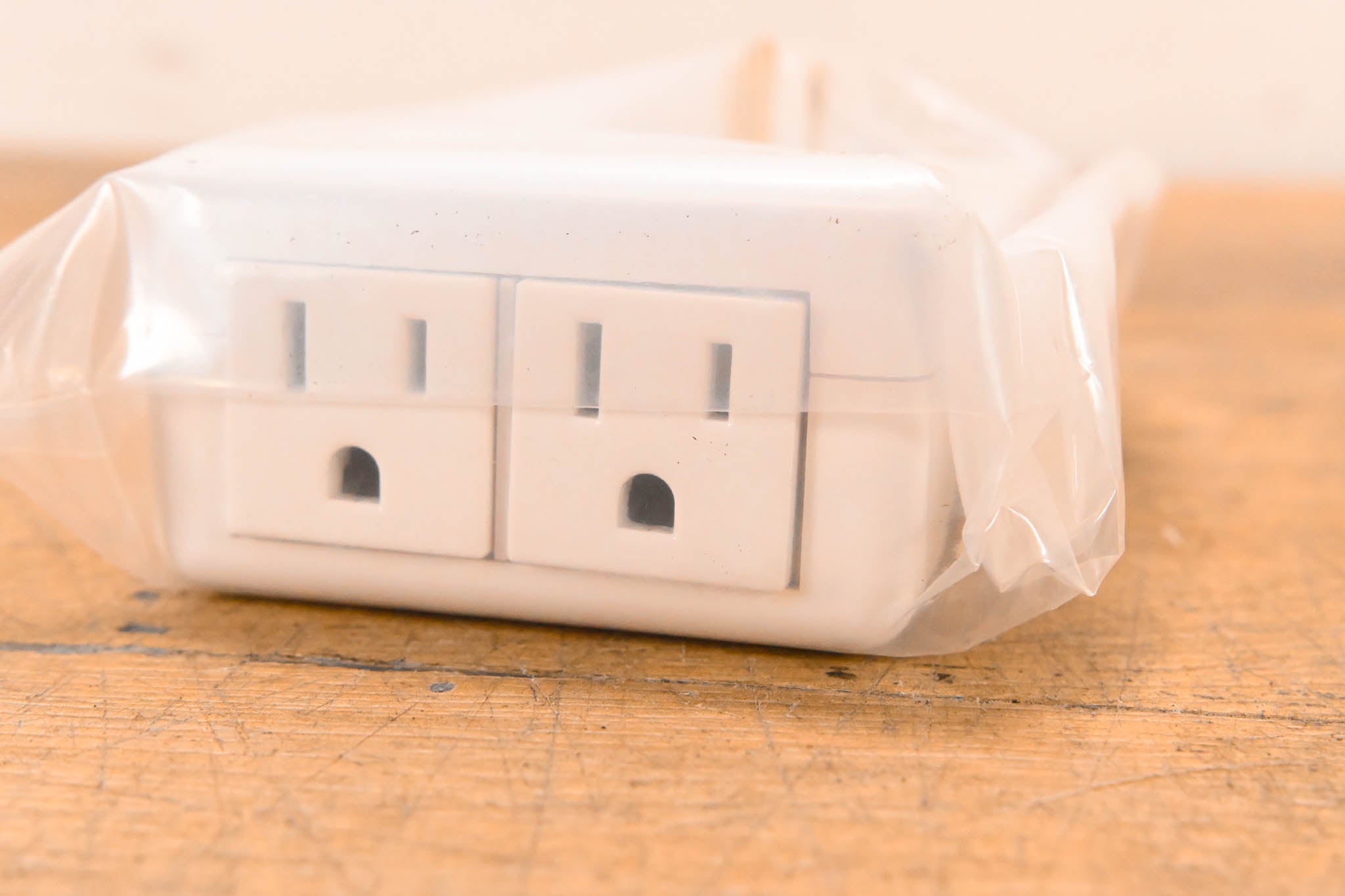 Crestron CLW-LSWEX-2GD-W-T Dual-Channel Wireless Lamp Switch