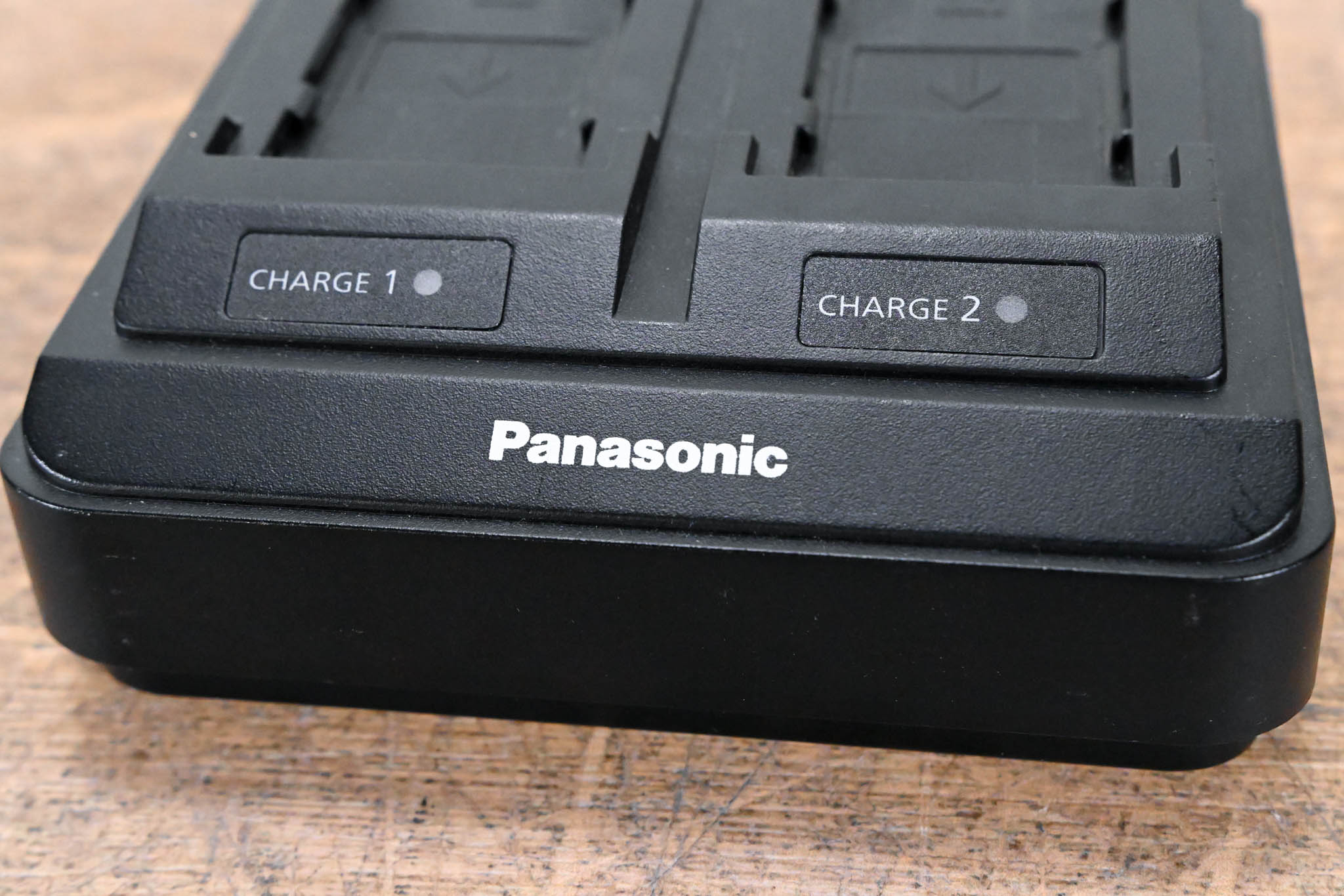 Panasonic AG-BRD50 Dual Battery Charger (NO POWER SUPPLY)