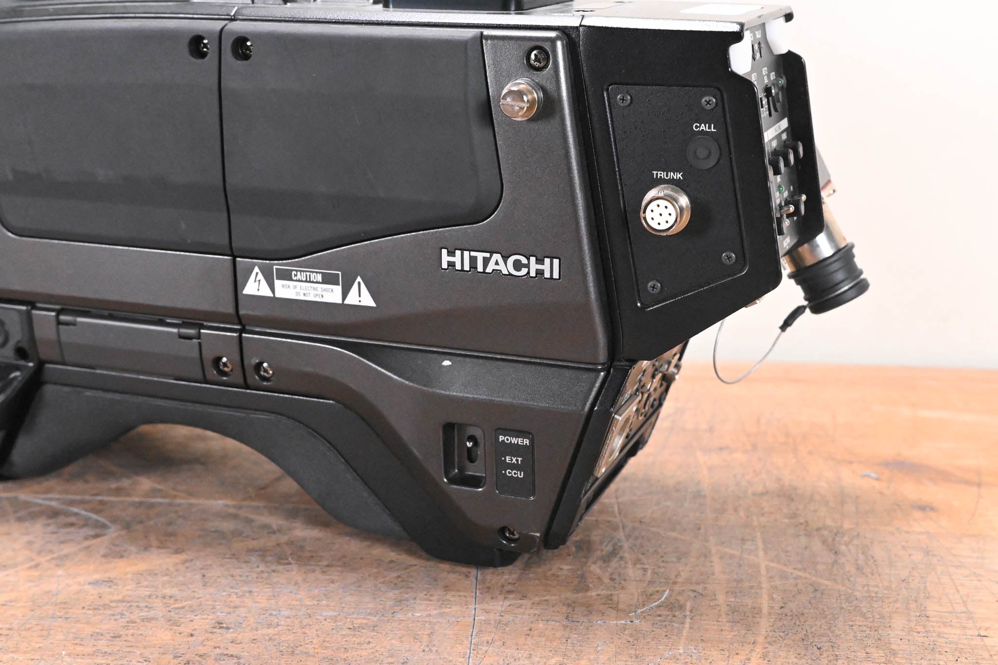 Hitachi Z-HD5500 HDTV Camera Body with CA-HF1200 Fiber Camera Adapter