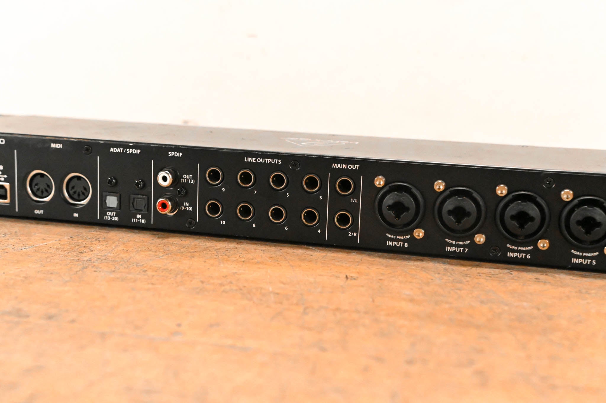 Behringer U-Phoria UMC1820 USB Audio Interface (NO POWER SUPPLY)