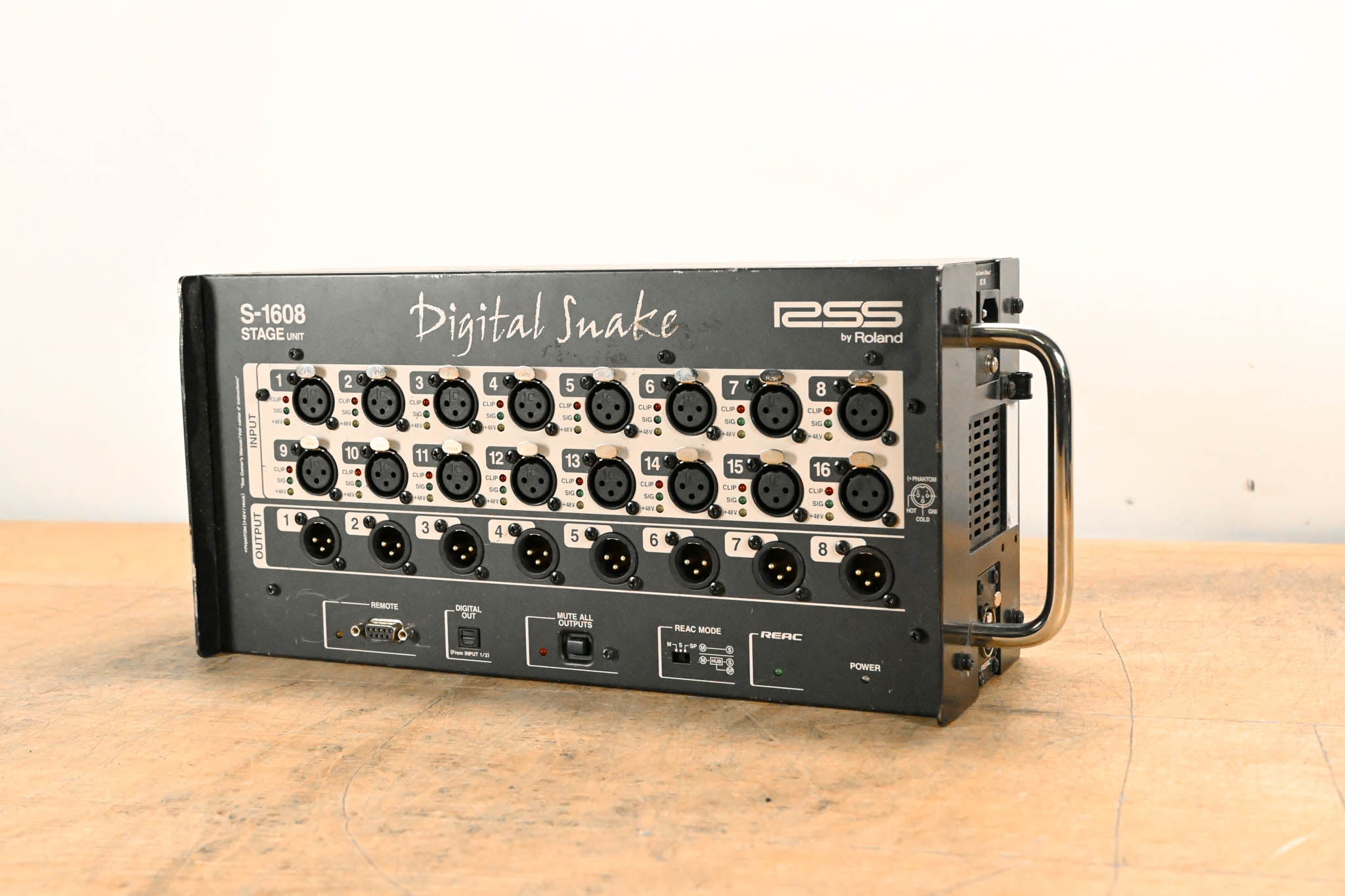 Roland S-1608 16 x 8 Stage Unit