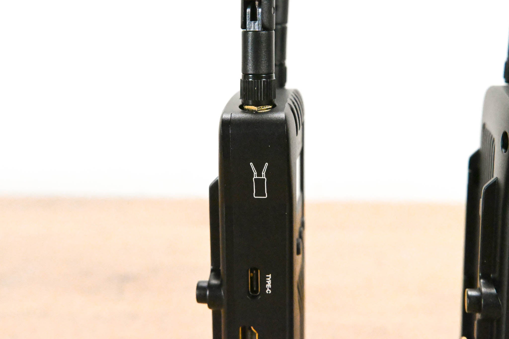 Hollyland Mars 400S Pro Wireless Video Transmission System (NO PSU)