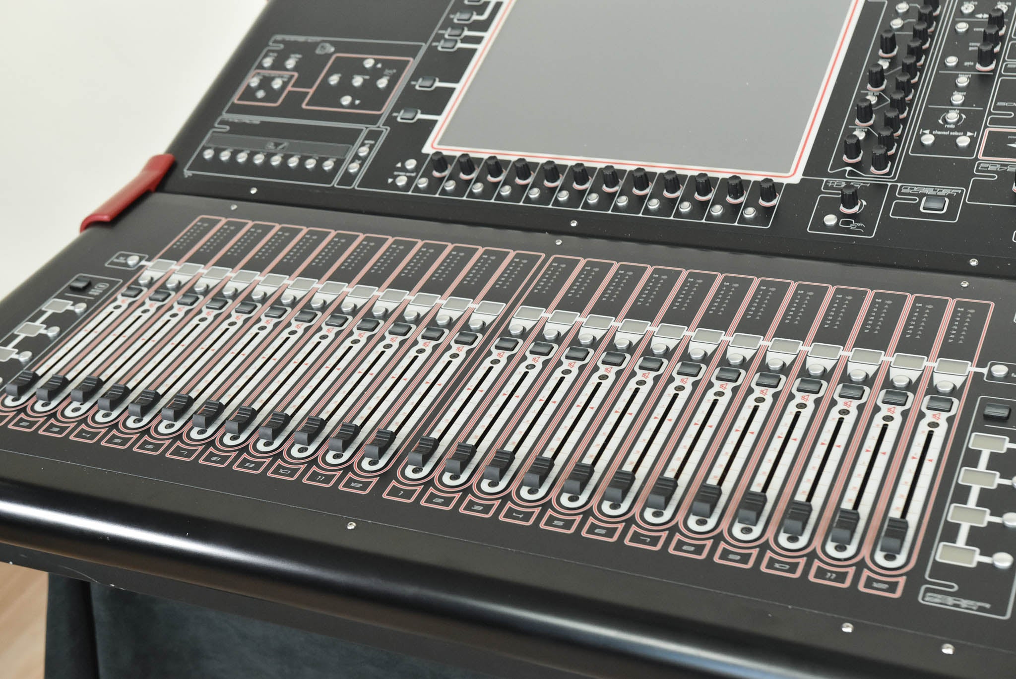 DiGiCo SD9 Digital Mixing Console