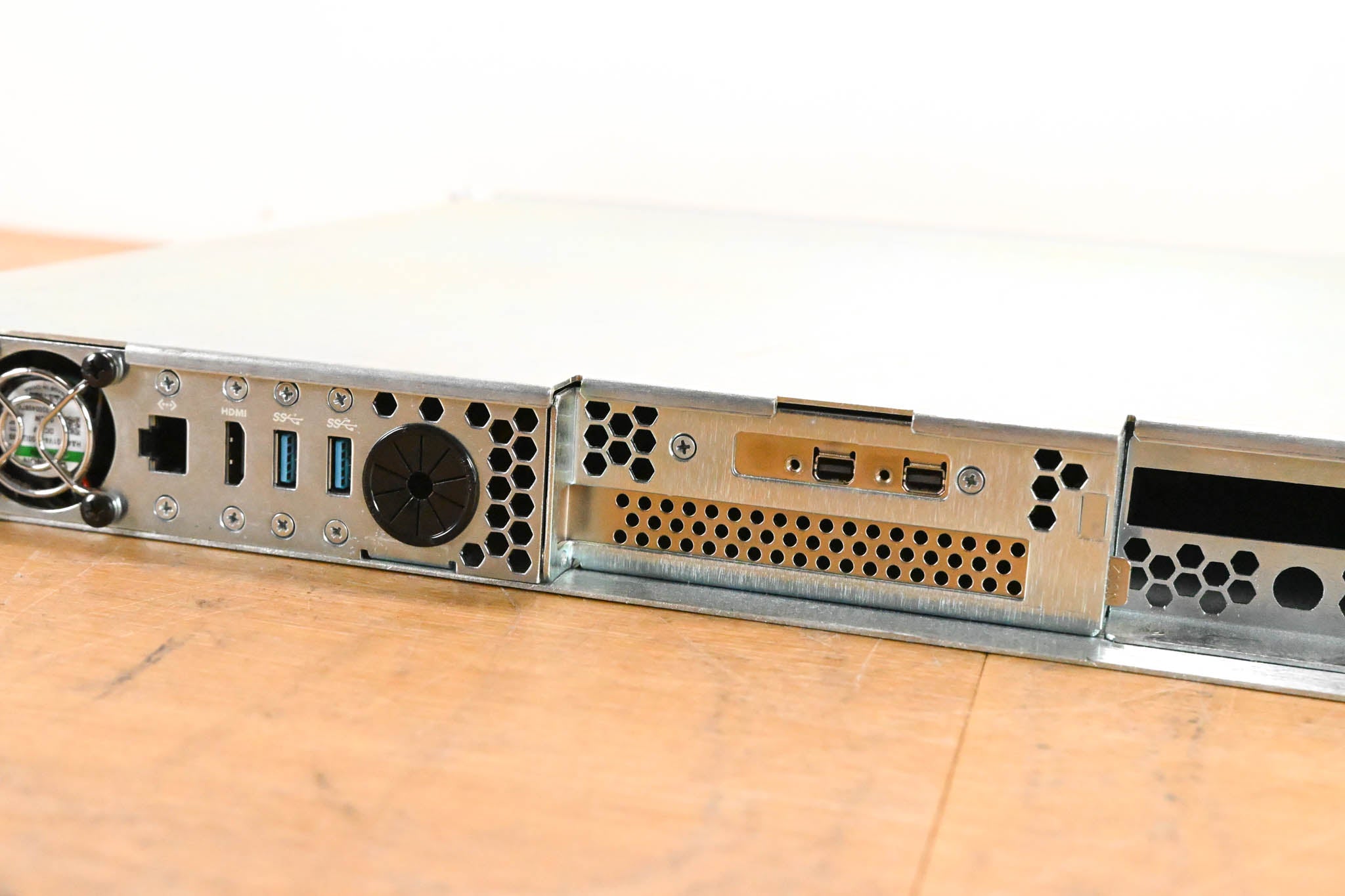 Sonnet xMac mini Server Thunderbolt 2