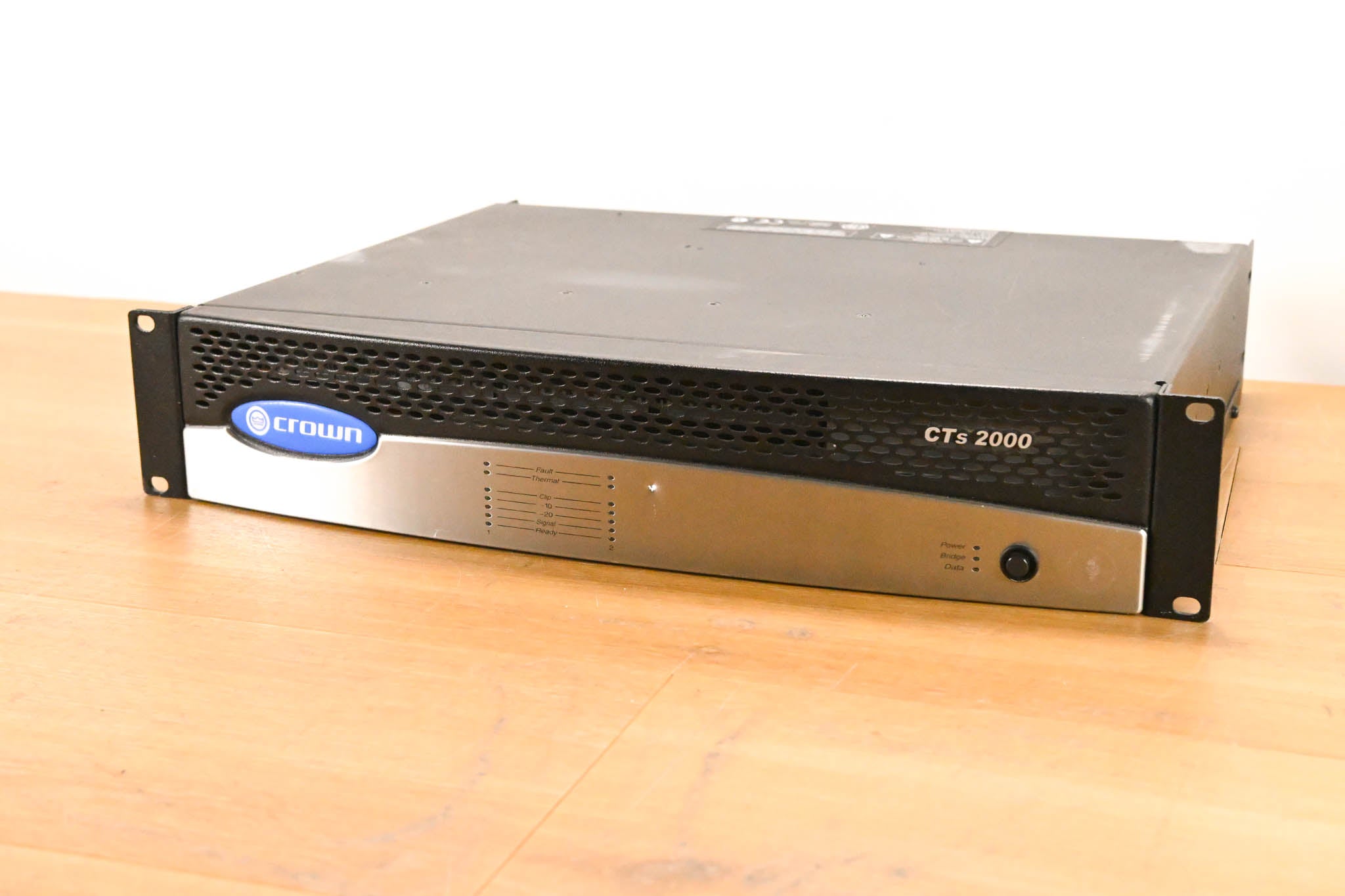 Crown CTs 2000 2-Channel 1000W Power Amplifier