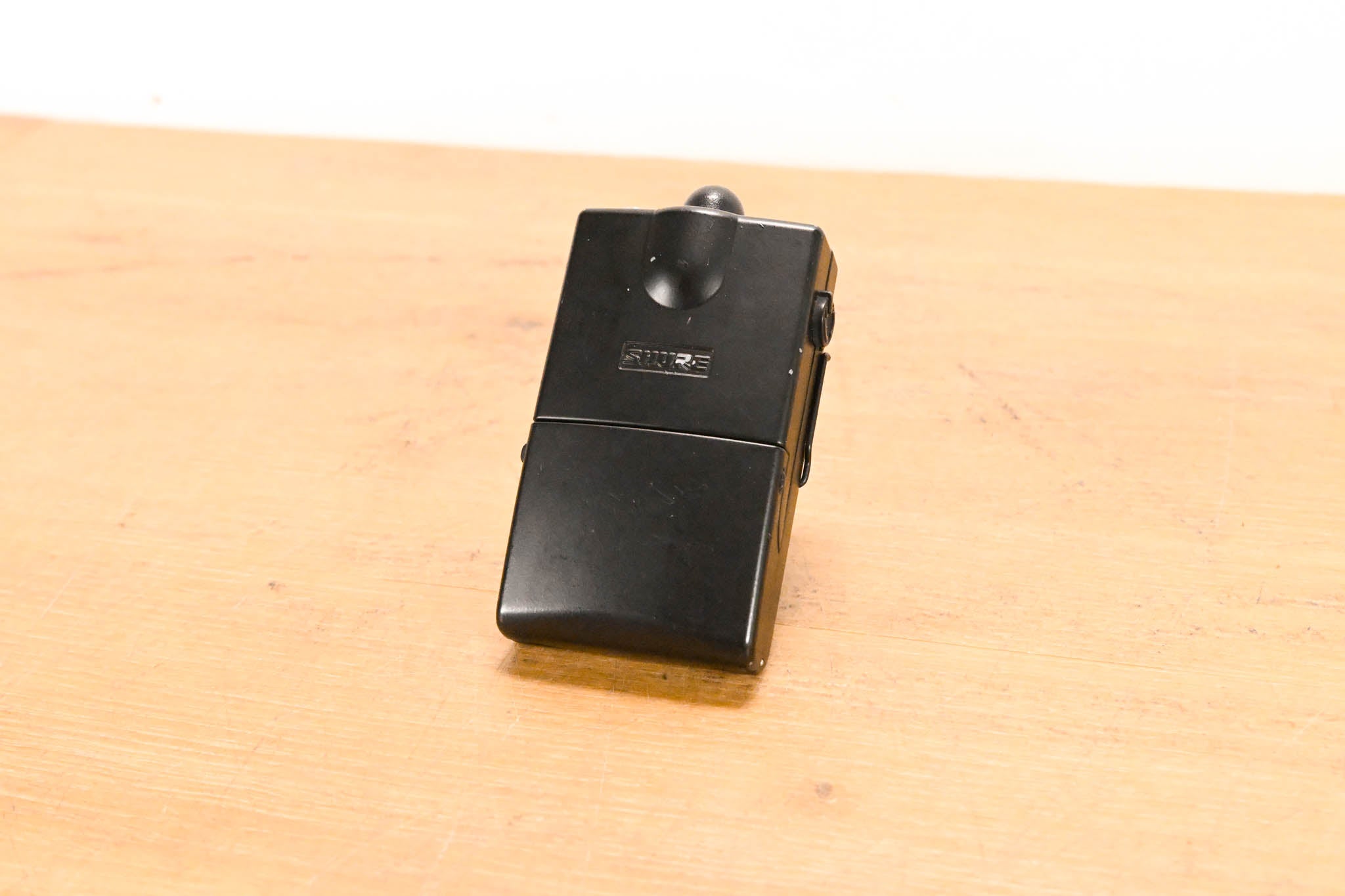 Shure P6HW Wired Bodypack Receiver