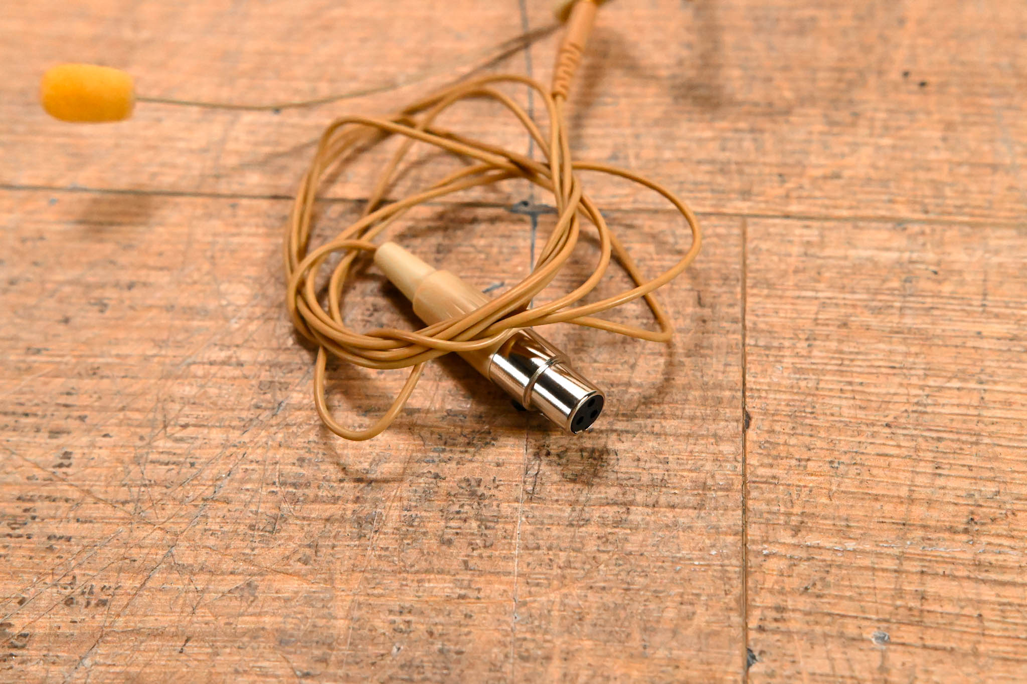 Samson Concert 88x Earset Wireless System with Microphone - 470-494 MHz
