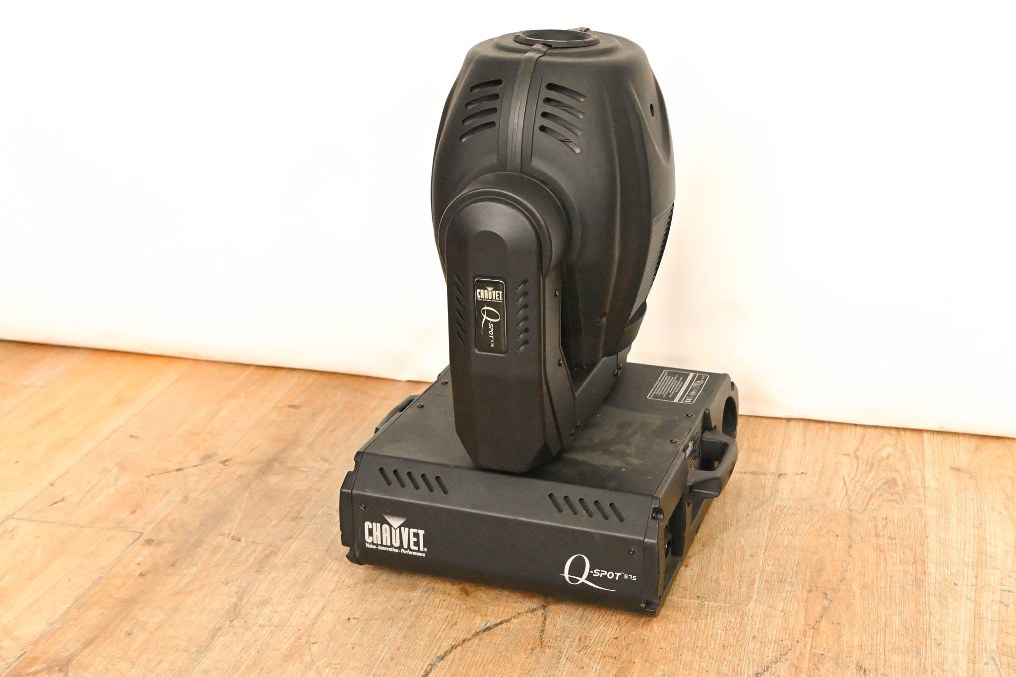 Chauvet Q-Spot 575 DMX Moving Yoke Lighting Fixture