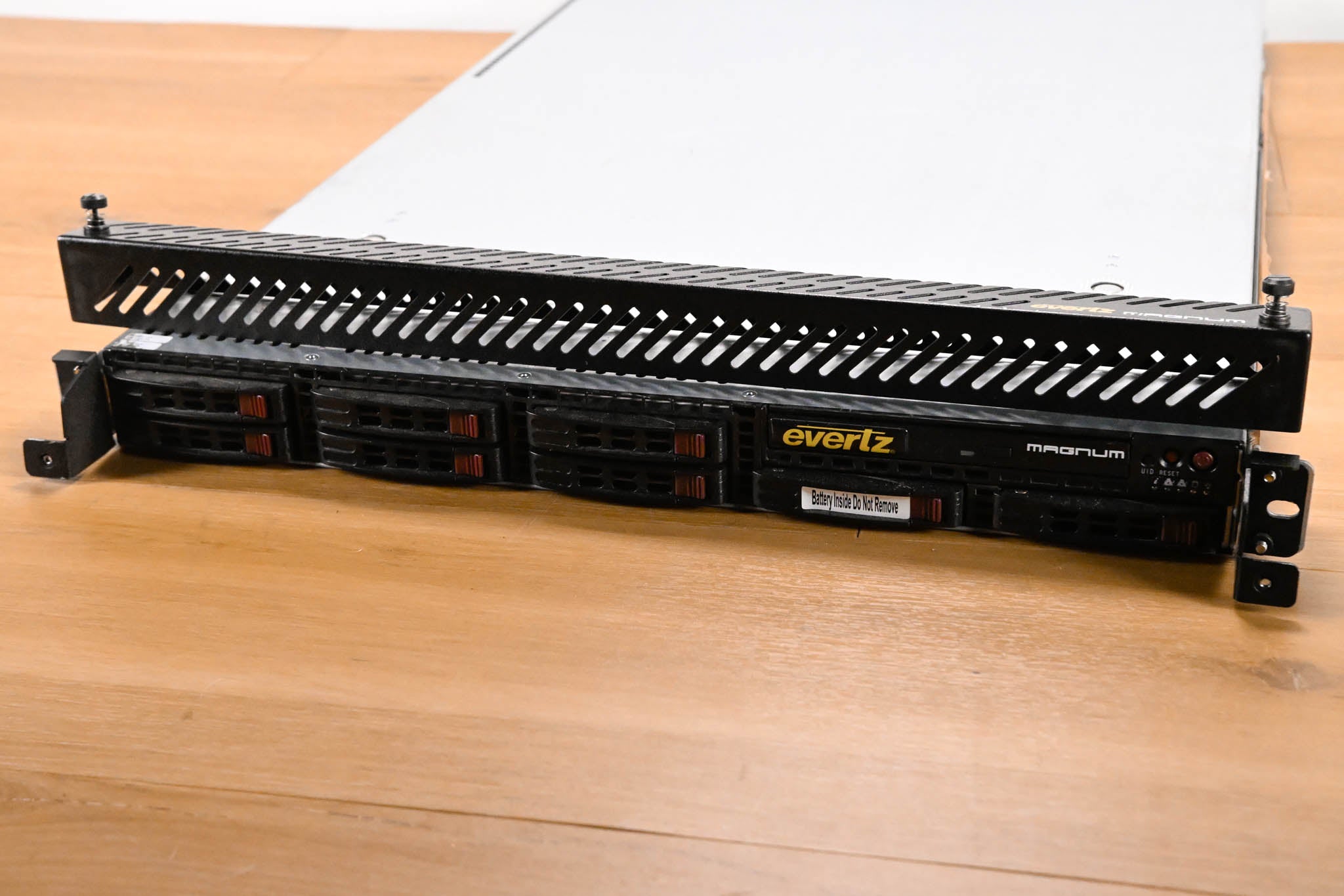 Evertz MAGNUM-HW 1RU Enterprise Class Server for MAGNUM Software Modules