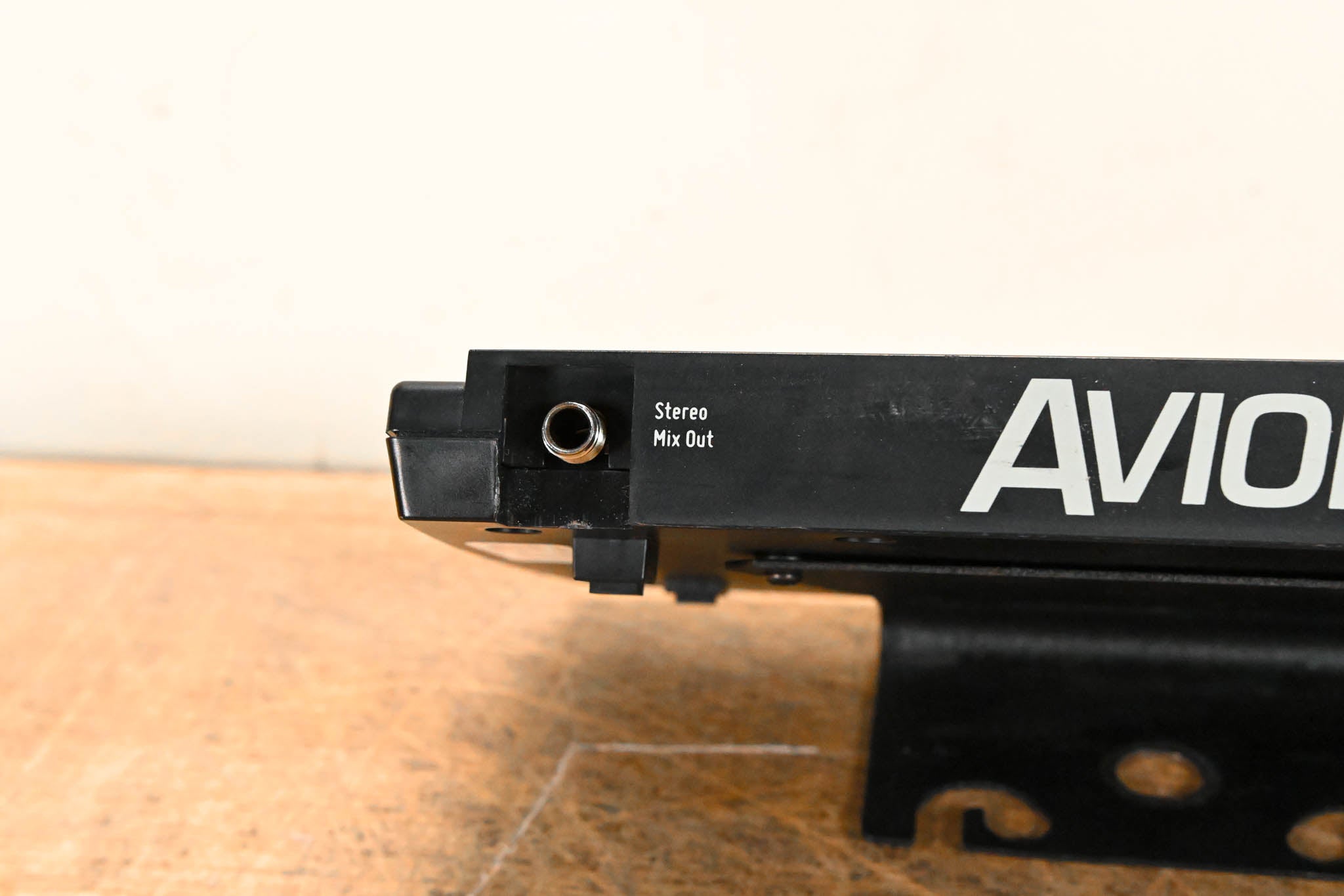 Aviom A320 16-Channel Personal Mixer