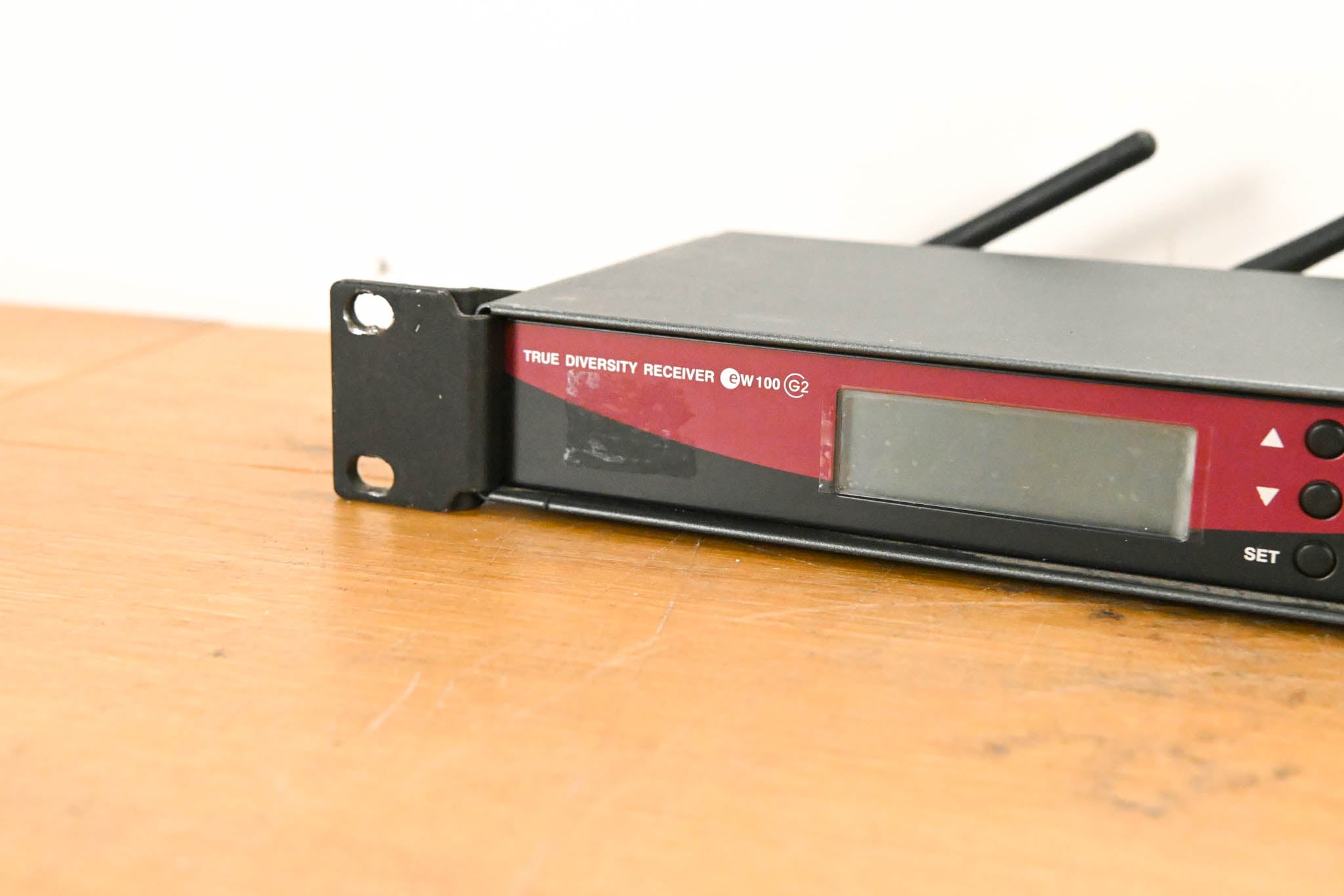 Sennheiser EM 100 G2 Wireless Receiver - 518-554 MHz (NO POWER SUPPLY)