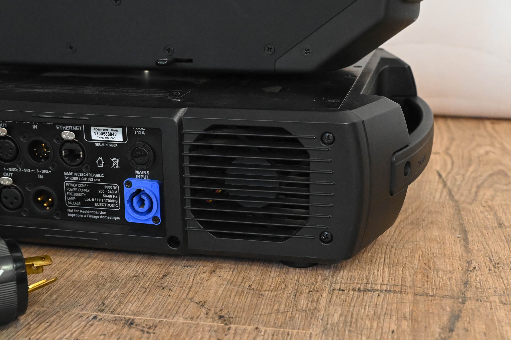 Robe ROBIN BMFL Blade Discharge Lamp Moving Light