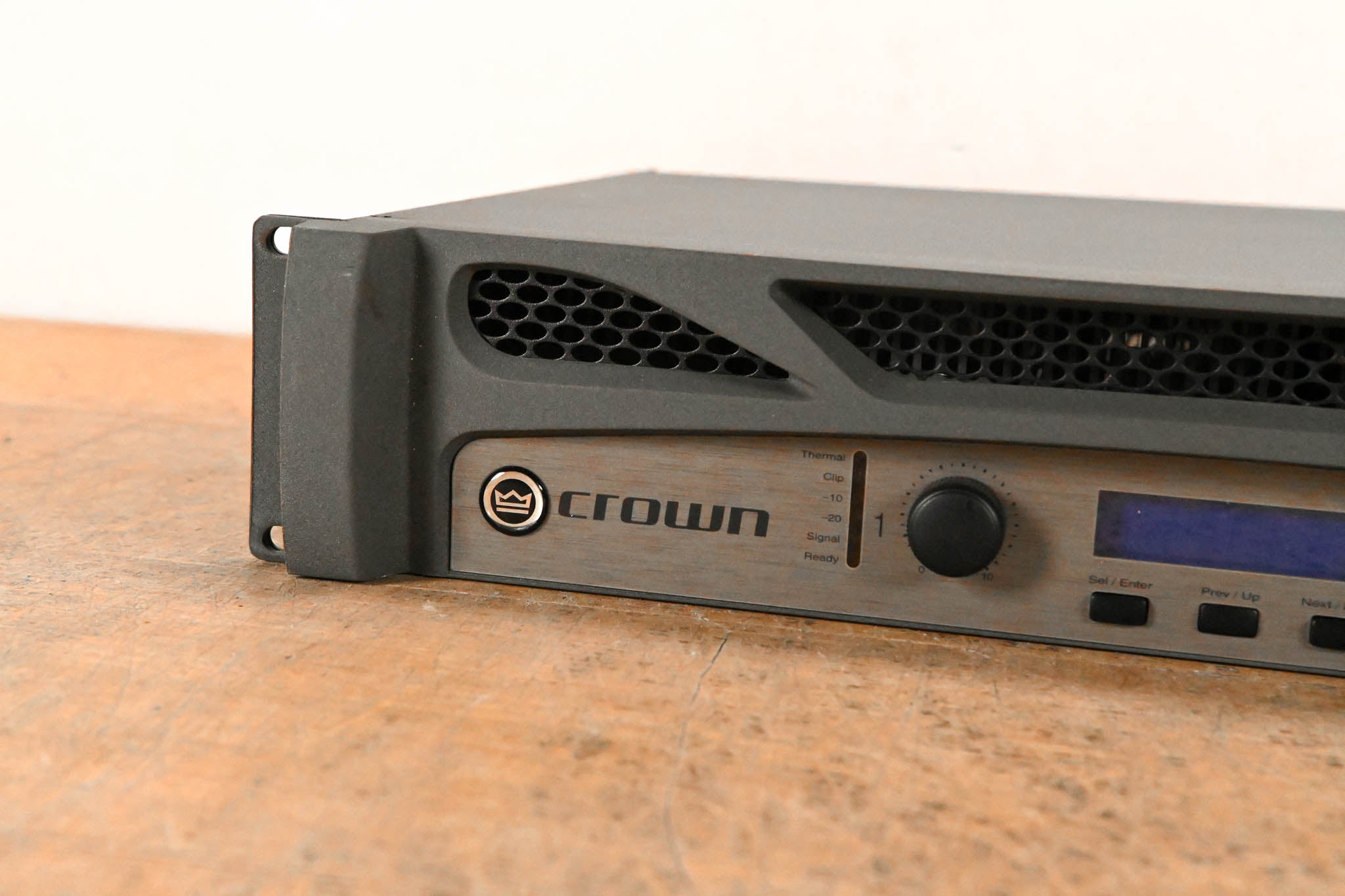 Crown XTi 2002 2-Channel Power Amplifier