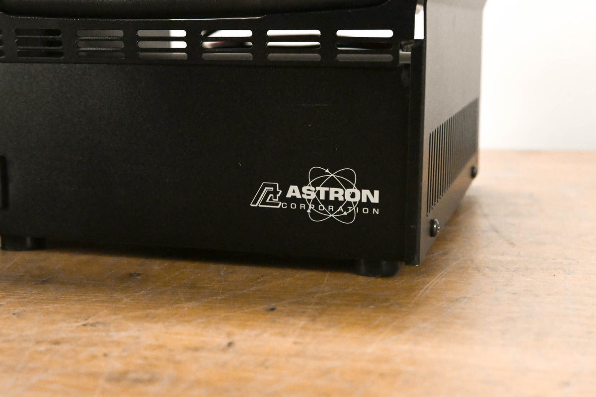 Motorola CDM-1250 Radio Base Station w/ Astron SS-25CDM Enclosure & Mic