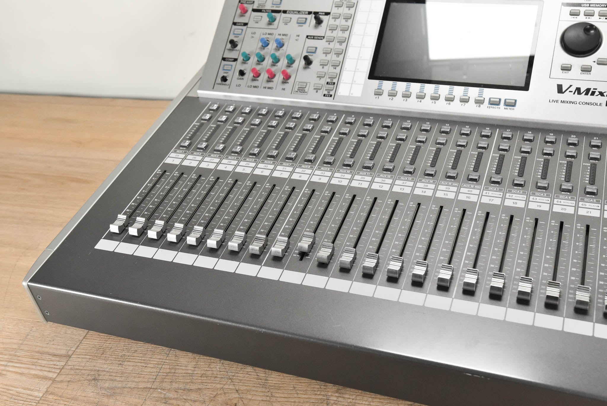 Roland M-400 48-Channel Live Digital Mixing Console