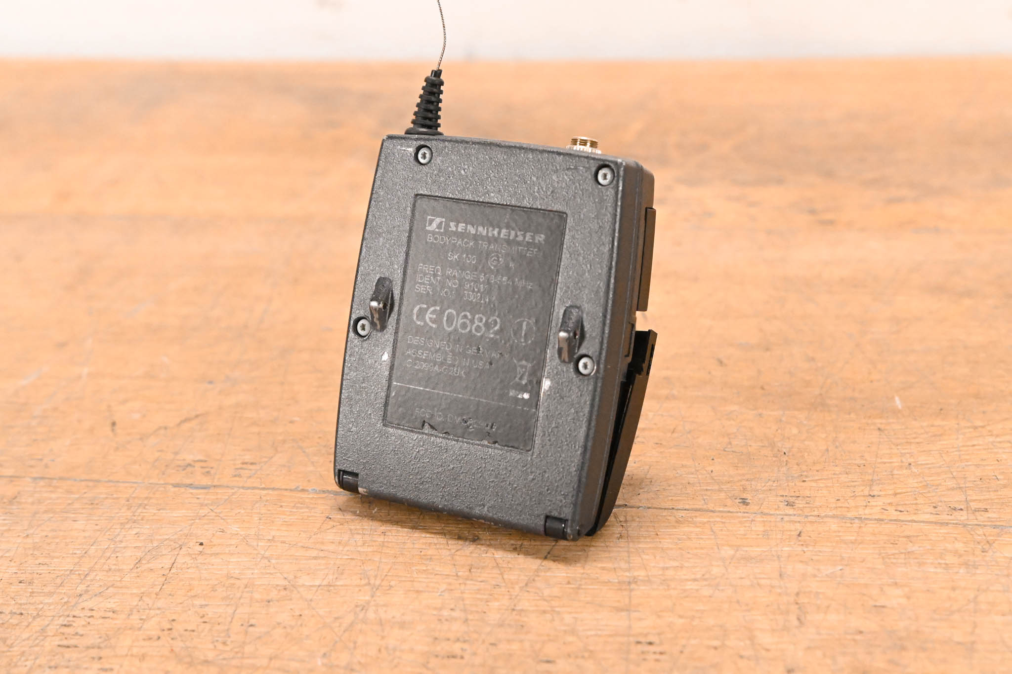 Sennheiser SK 100 G2 Bodypack Wireless Transmitter A Range: 518-554 MHz