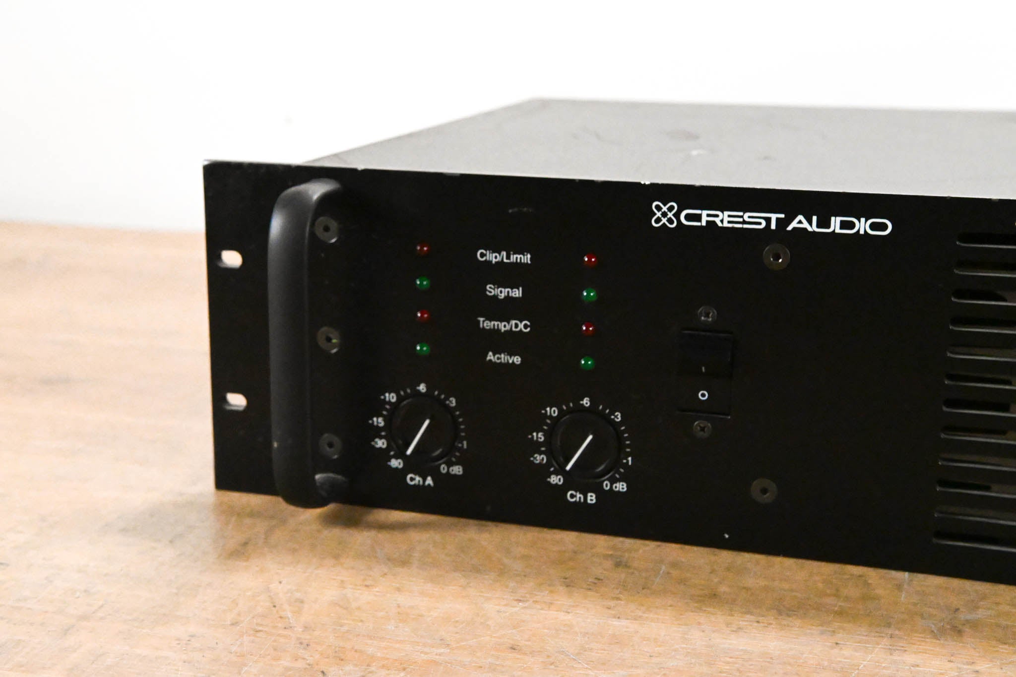 Crest Audio 8001 2-Channel Power Amplifier