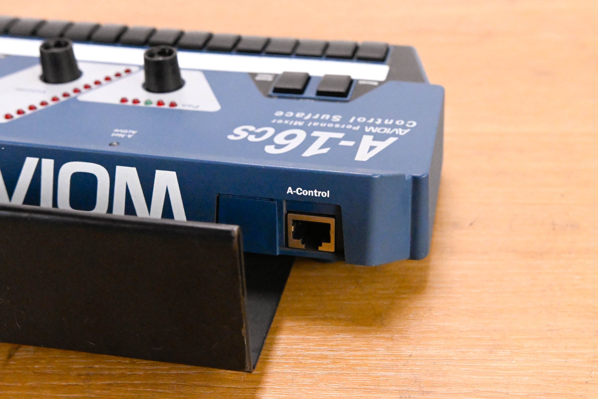 Aviom A-16cs Personal Mixer Control Surface for A-16R