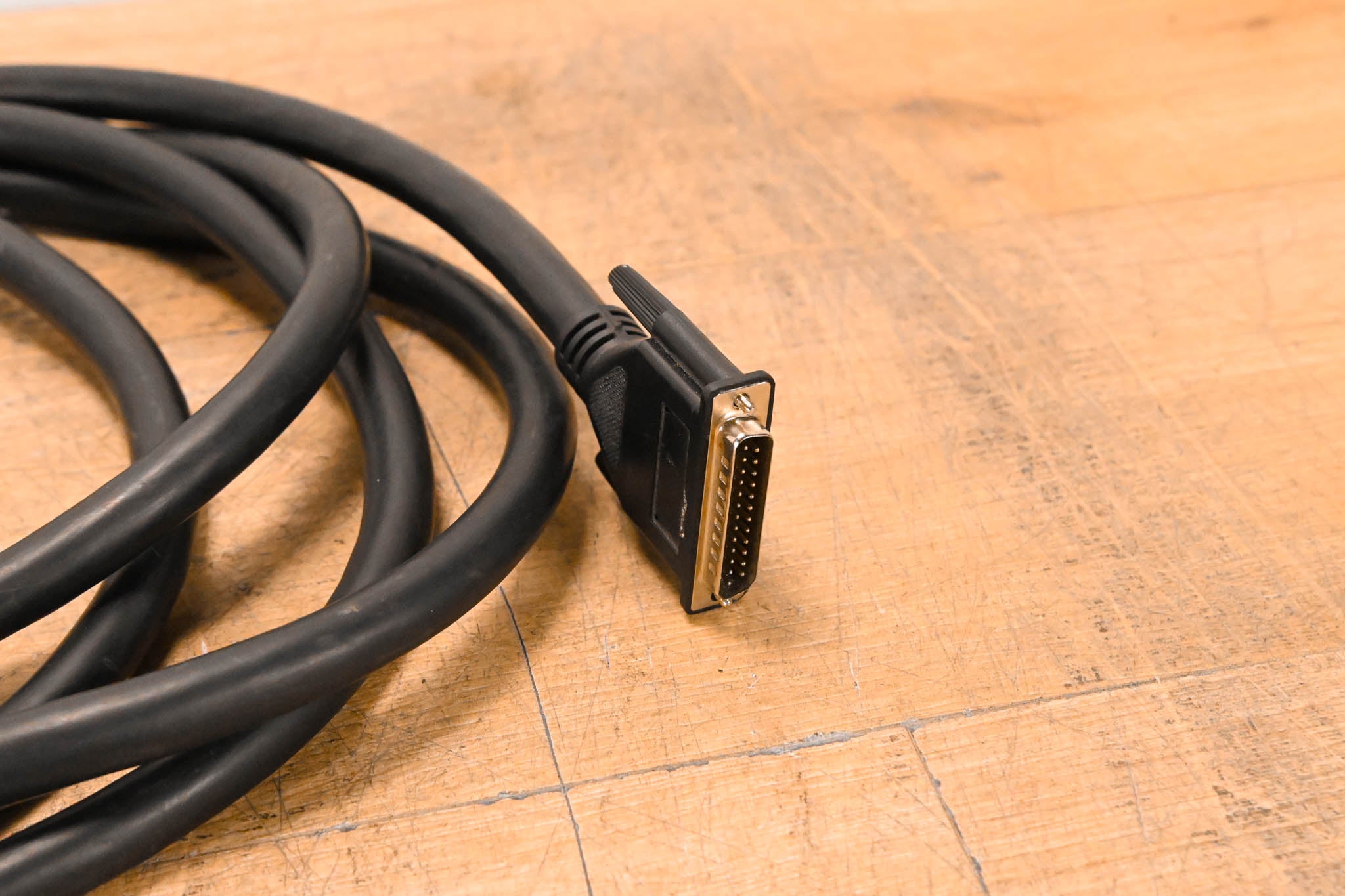 Unbranded DB25 Male to (8x)XLRF Cable - 12ft