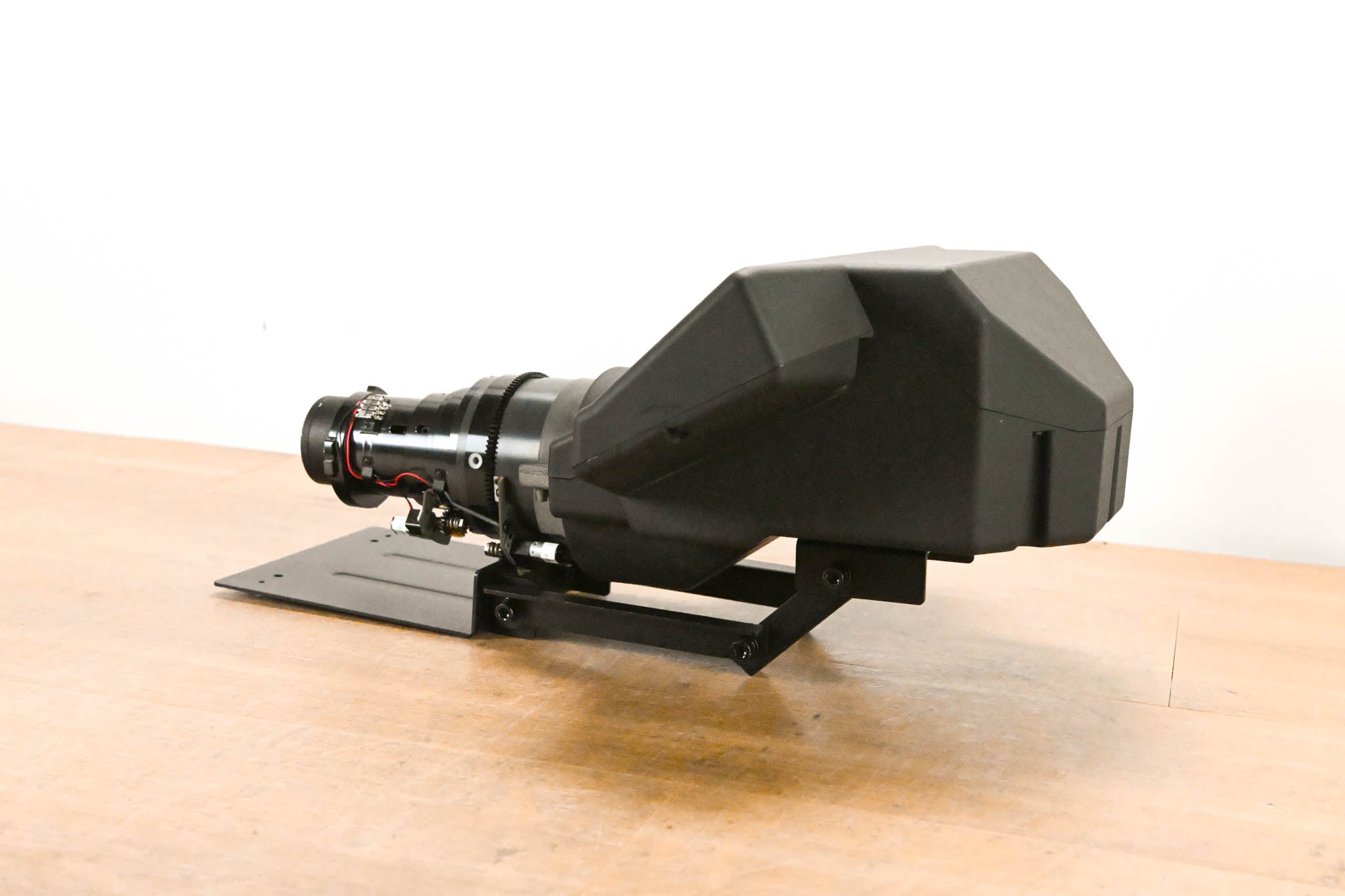 Vivitek D88-UST01B Ultra Short Throw Projector Lens