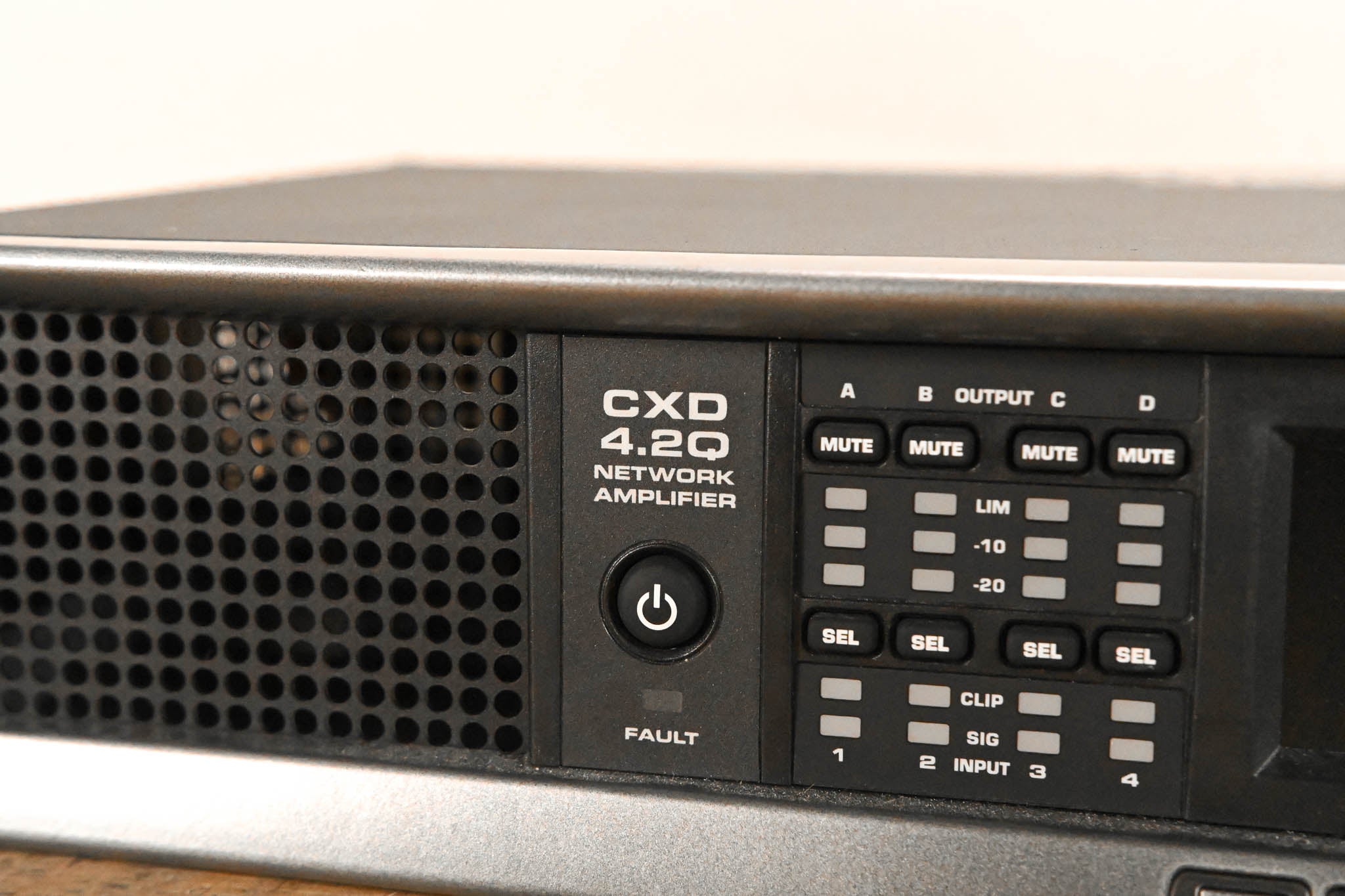 QSC CXD4.2Q 4-Channel, 2000W Network Amplifier