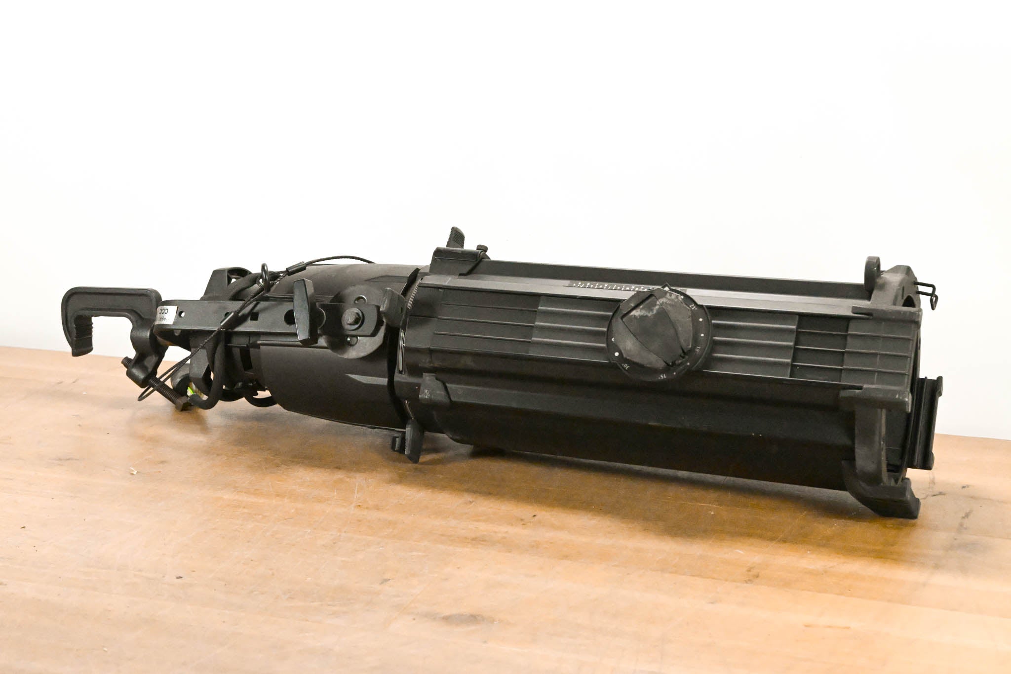 ETC Source Four Zoom 15-30 Degree 750 Ellipsoidal Light