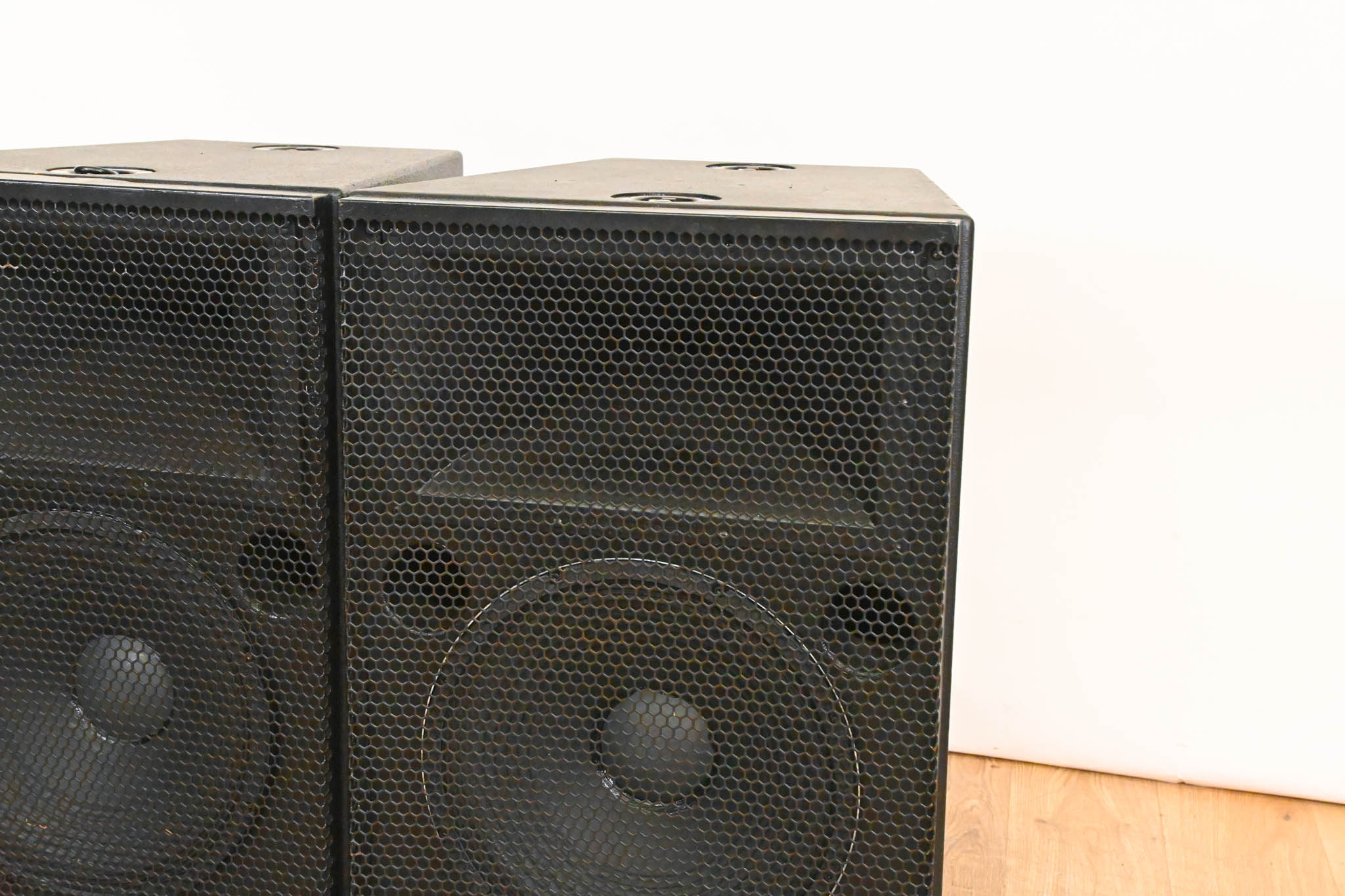 Meyer Sound CQ-2 Narrow Coverage Main Loudspeaker (PAIR)