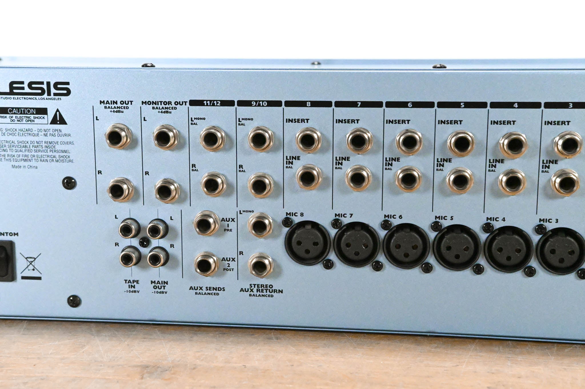Alesis MultiMix 12R Rack-Mountable 12-Channel Stereo Mixer