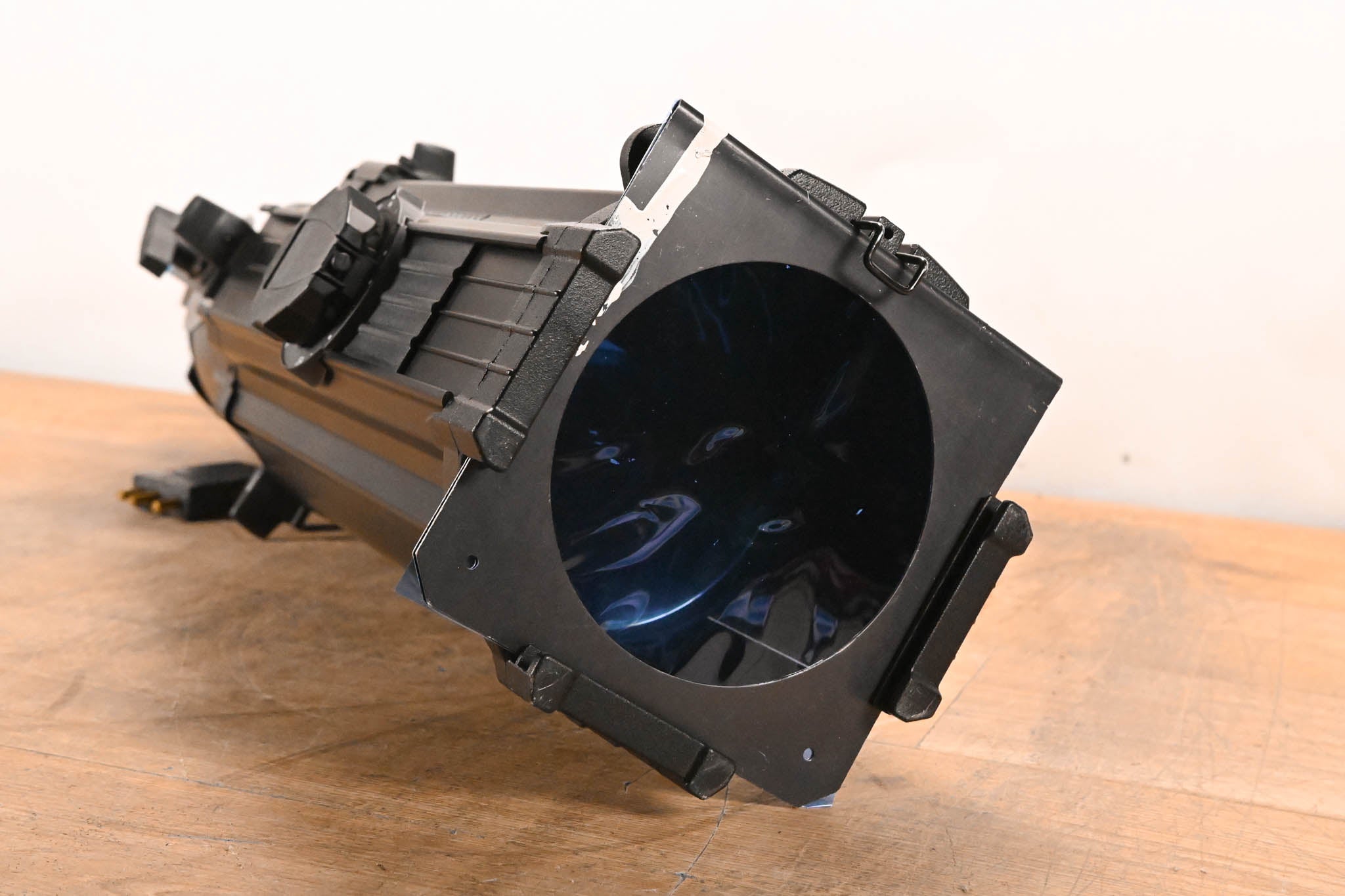 ETC Source Four Zoom 15-30 Degree 750 Ellipsoidal Light