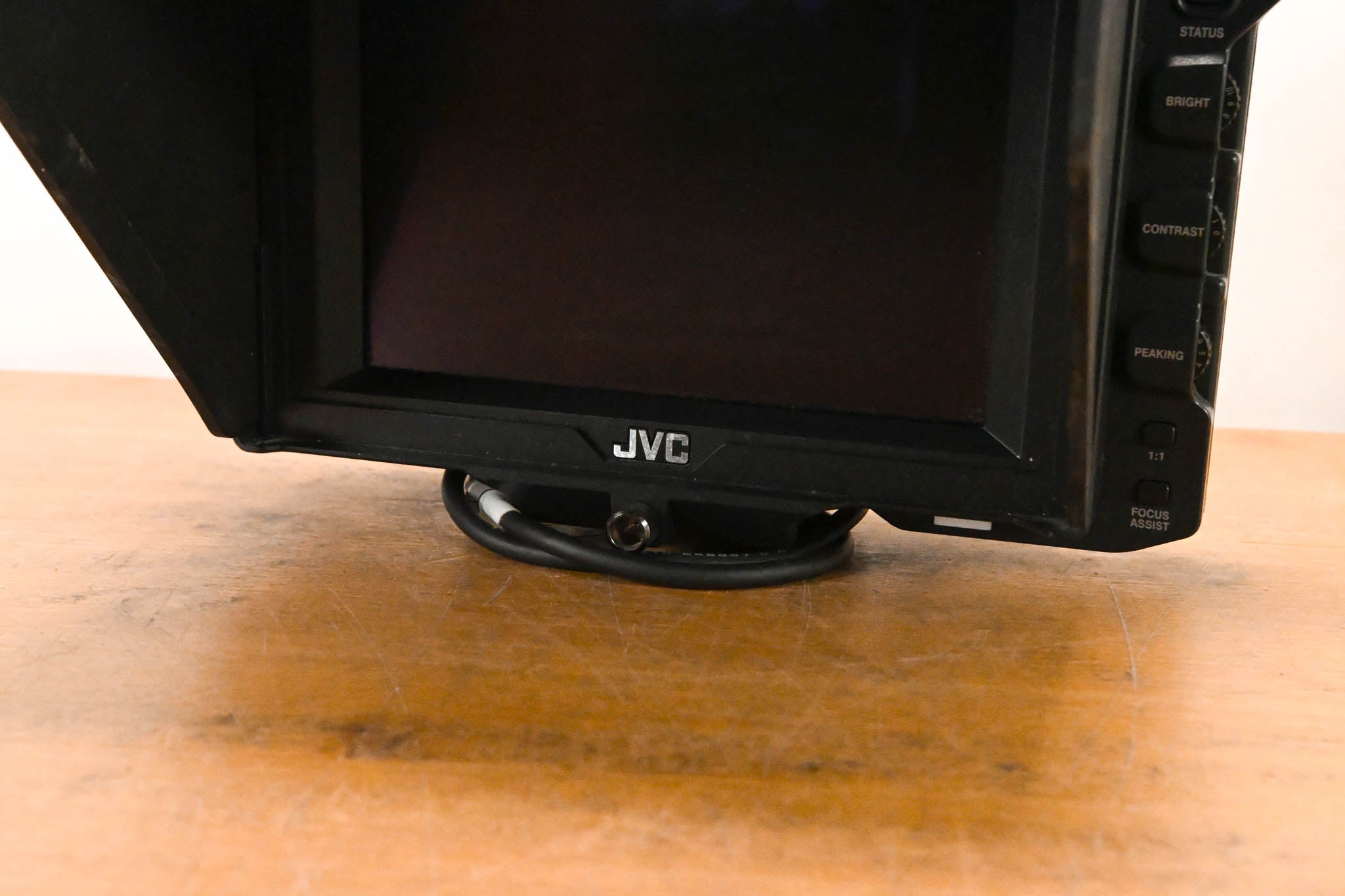 JVC VF-HP840U 8.4-inch HD/SD Studio Viewfinder