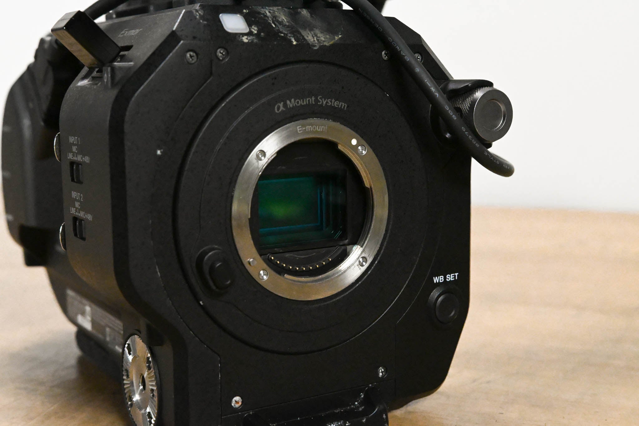 Sony PXW-FS7 XDCAM Super 35 Professional Camcorder