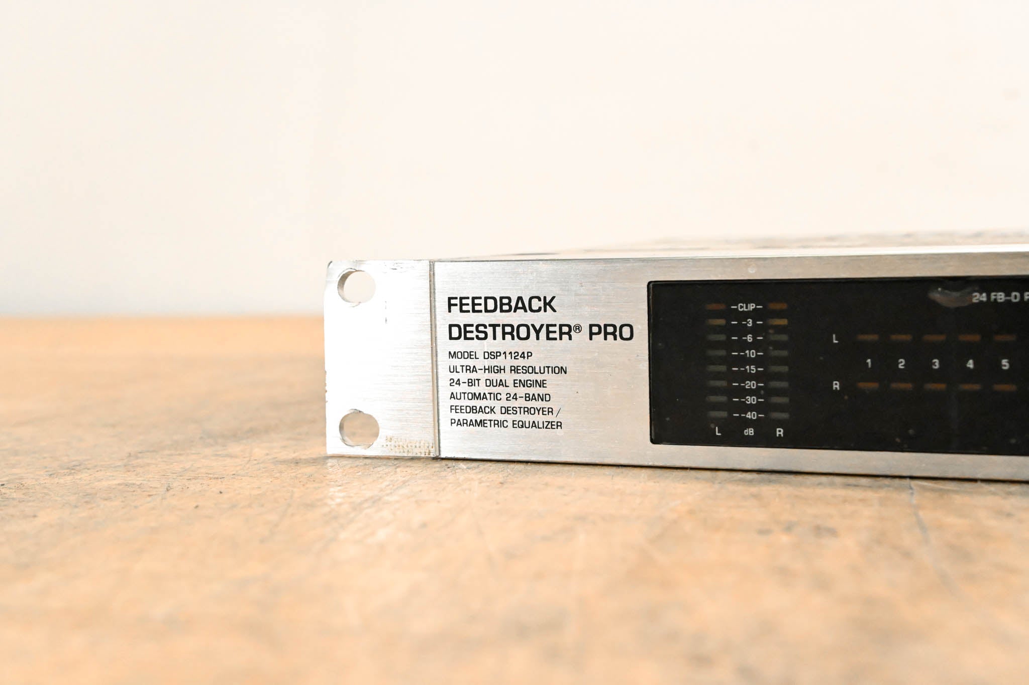 Behringer DSP1124P Feedback Destroyer Pro