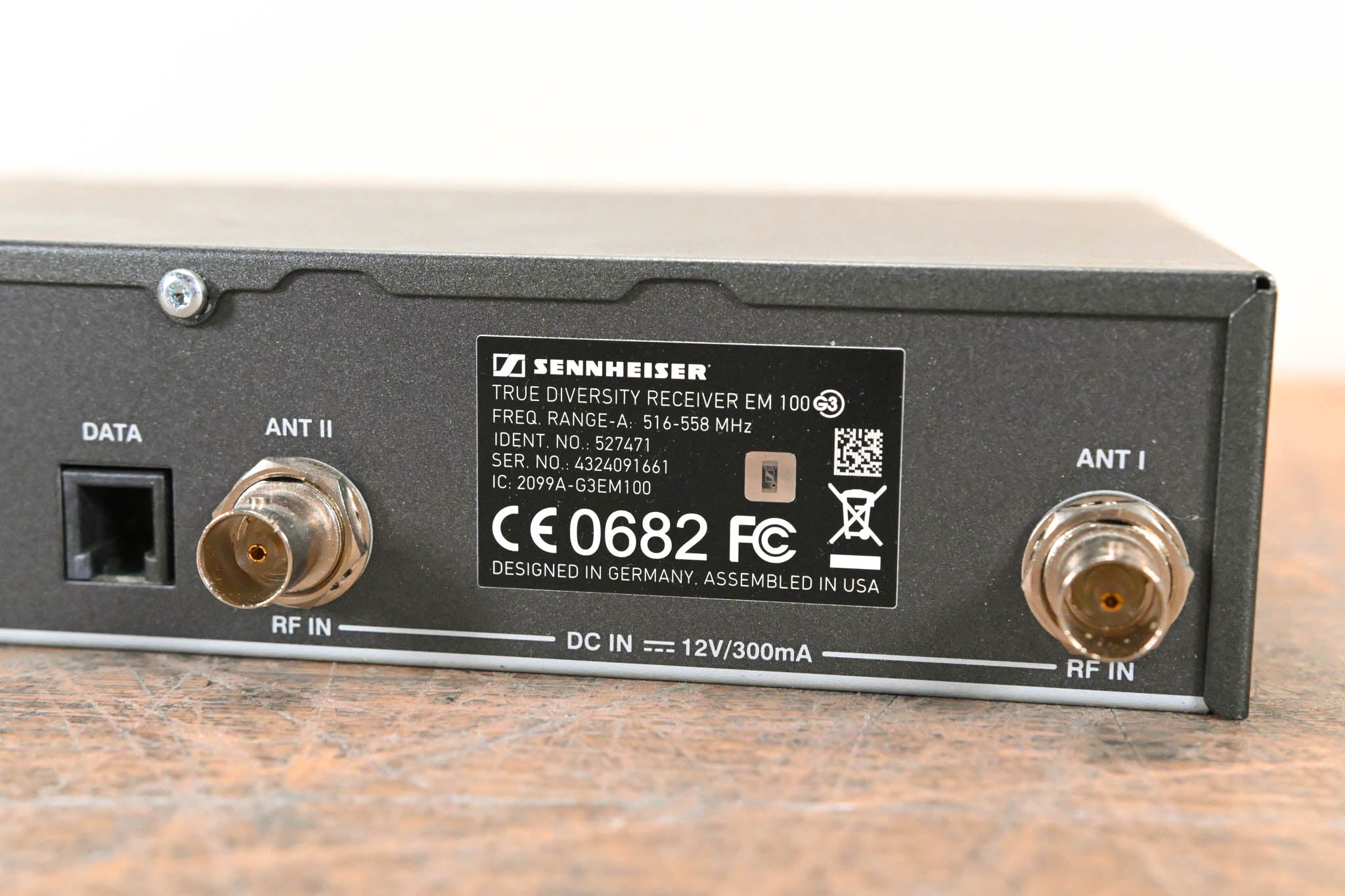 Sennheiser EM 100 G3 Wireless Receiver - 516-558 MHz (NO POWER SUPPLY)