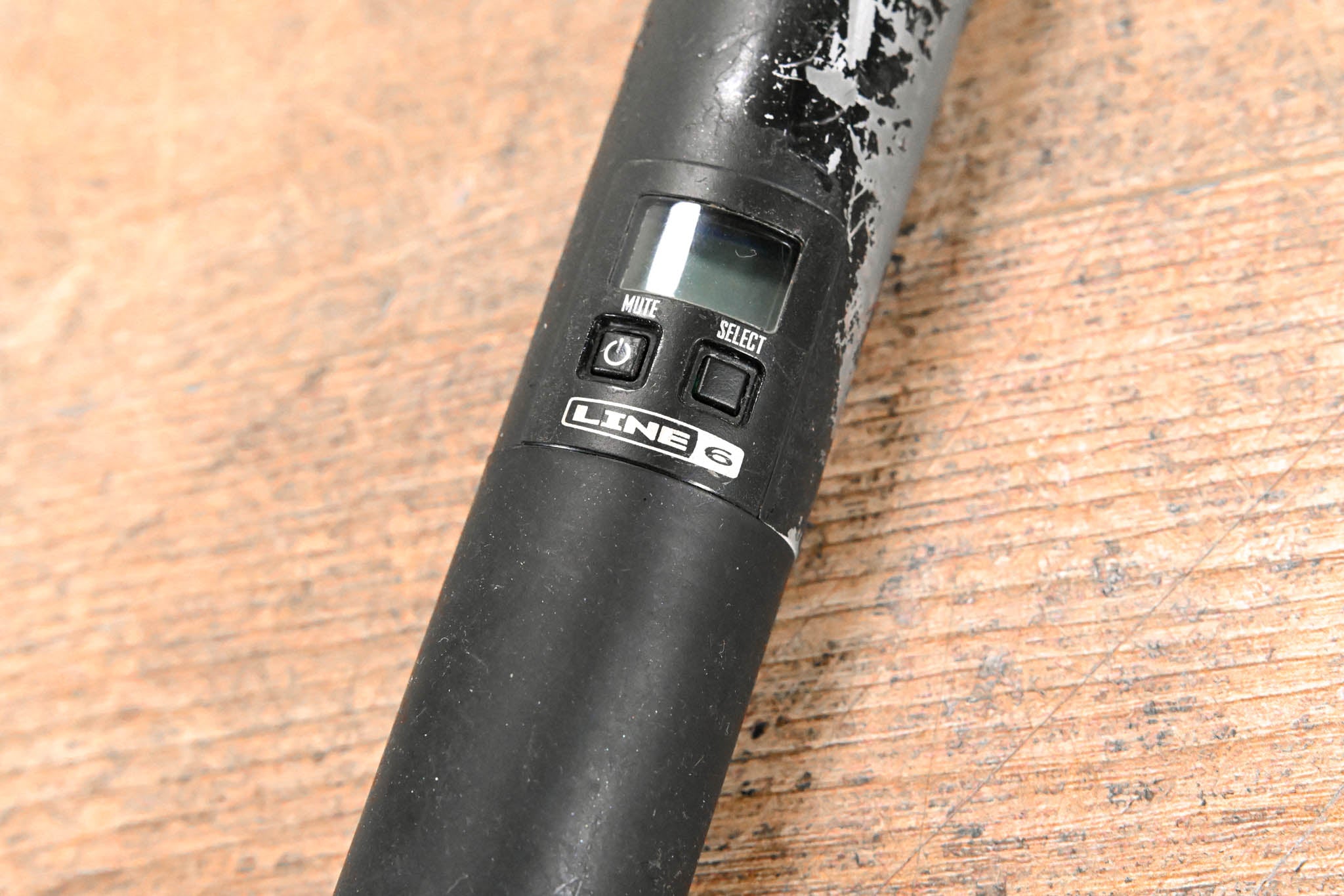 Line 6 XD-V75 2.4GHz Digital Wireless Handheld Microphone System