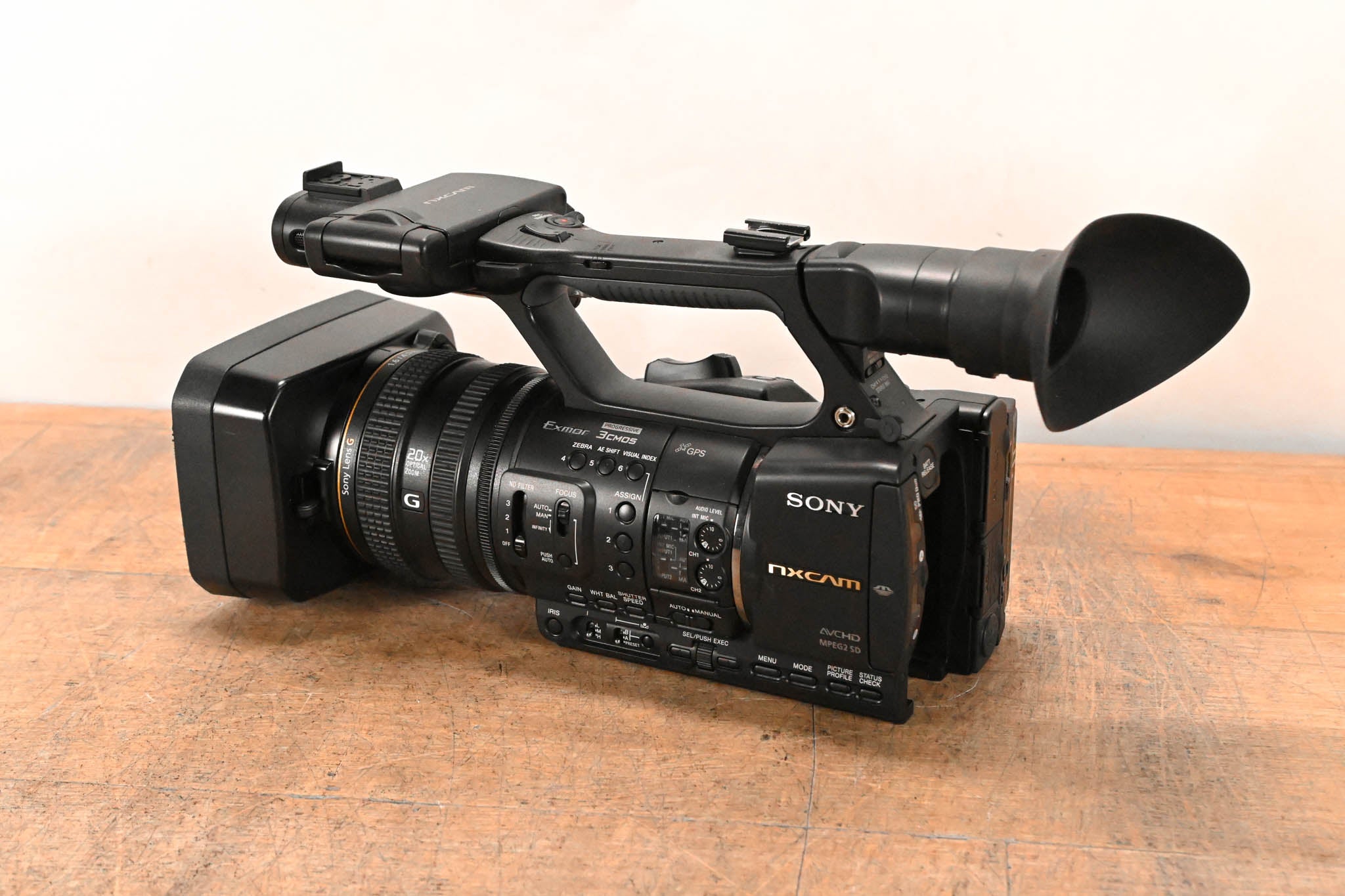 Sony HXR-NX5U NXCAM Professional Camcorder