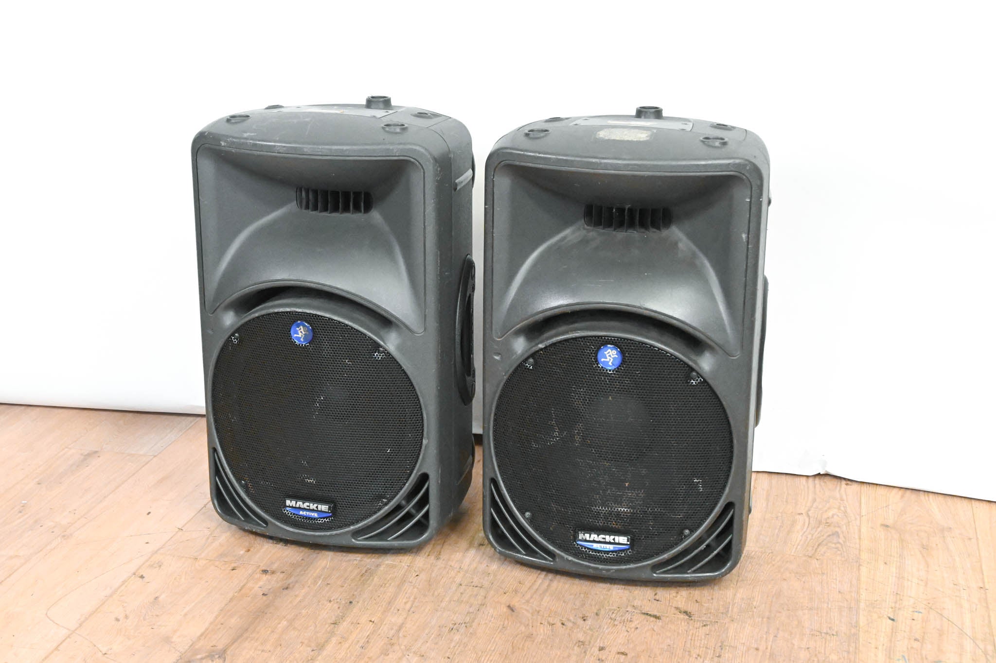 Mackie SRM450 1000W 2-Way 12-inch Powered Portable Loudspeaker (PAIR)