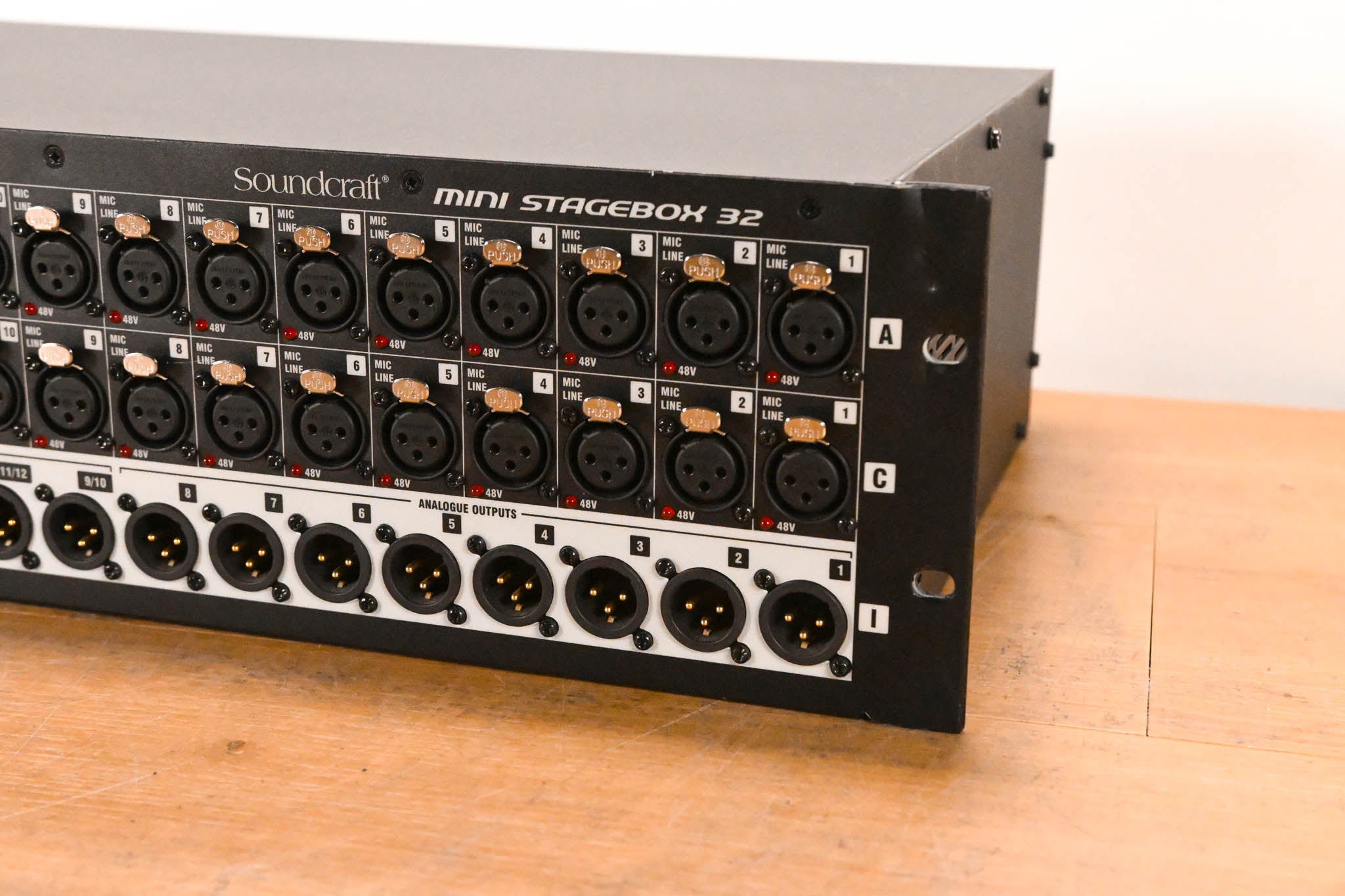Soundcraft Mini Stagebox 32 Cat 5 32-Ch. Digital Stagebox with MADI Card