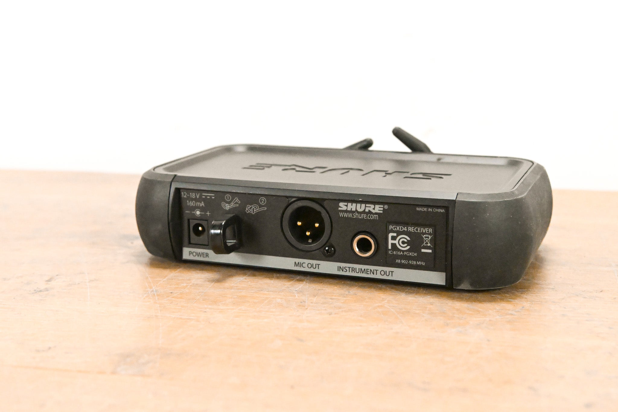 Shure PGXD24/PG58-X8 Digital Wireless Handheld System - X8 Band (NO PSU)