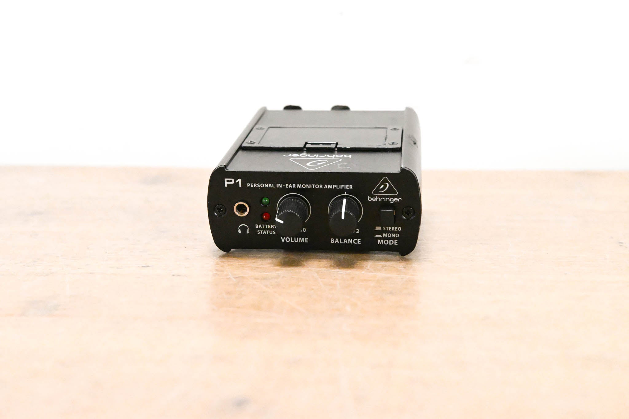 Behringer Powerplay P1 Personal In-Ear Monitor Amplifier
